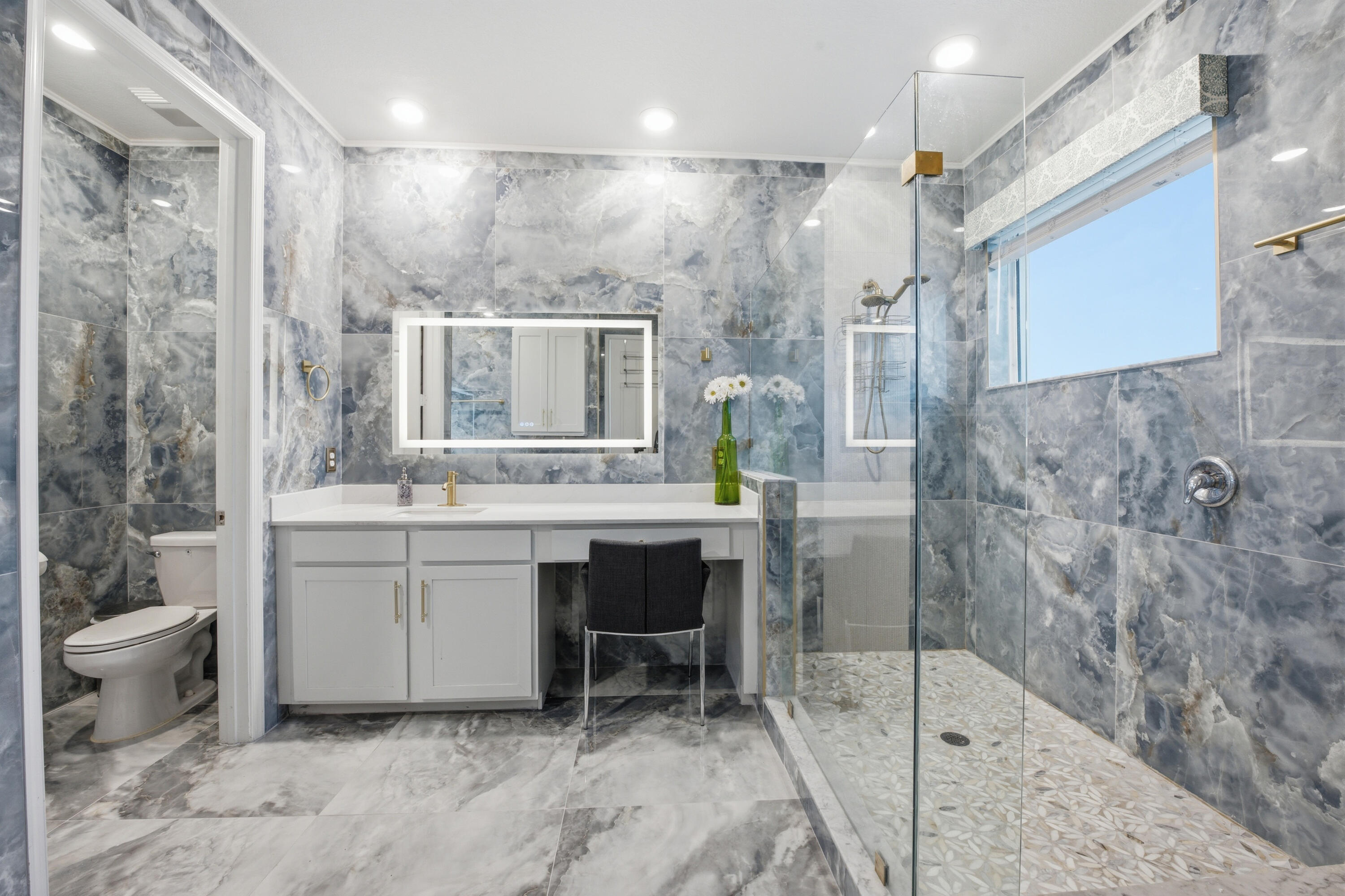 984 Sterling Pine Place