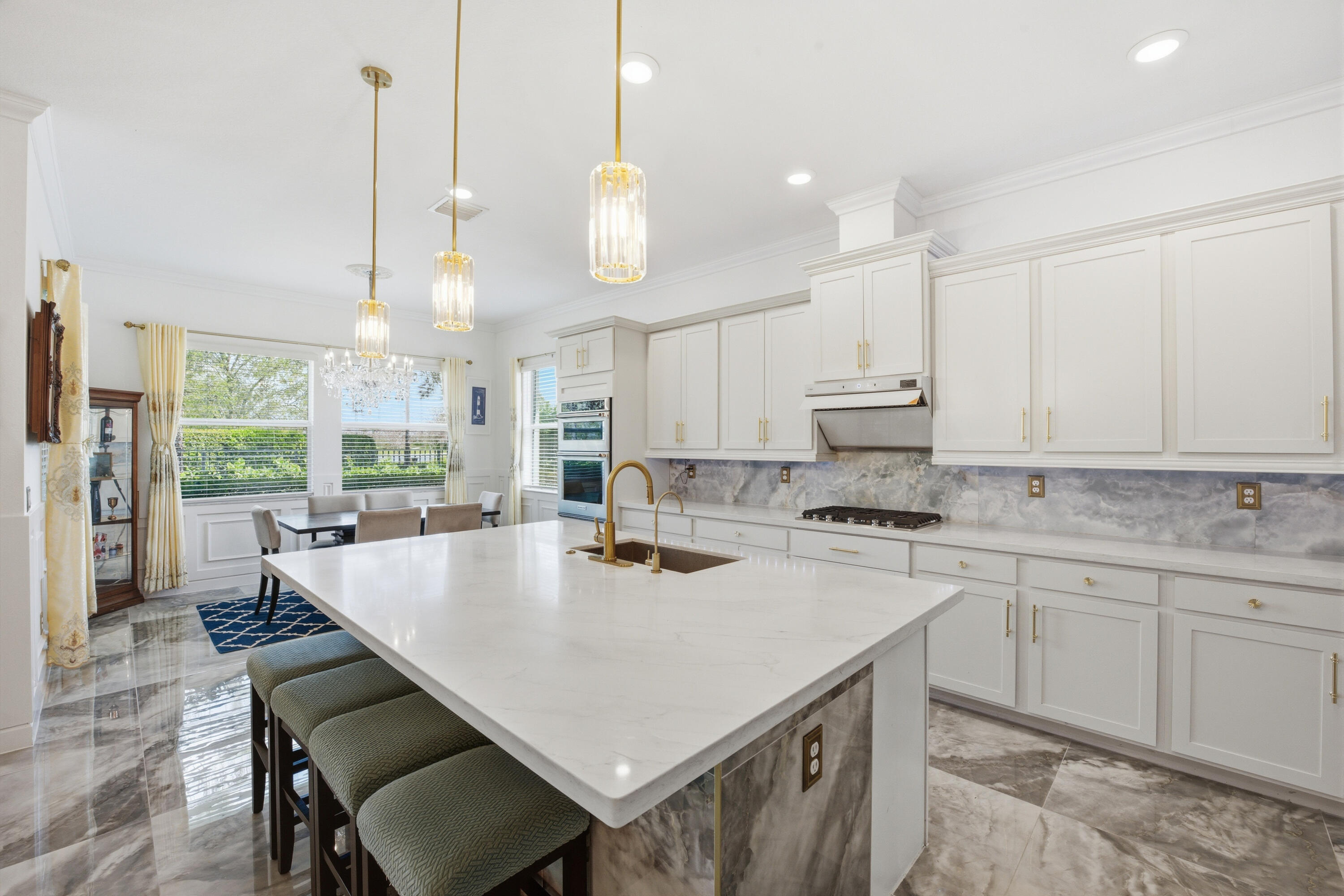 984 Sterling Pine Place