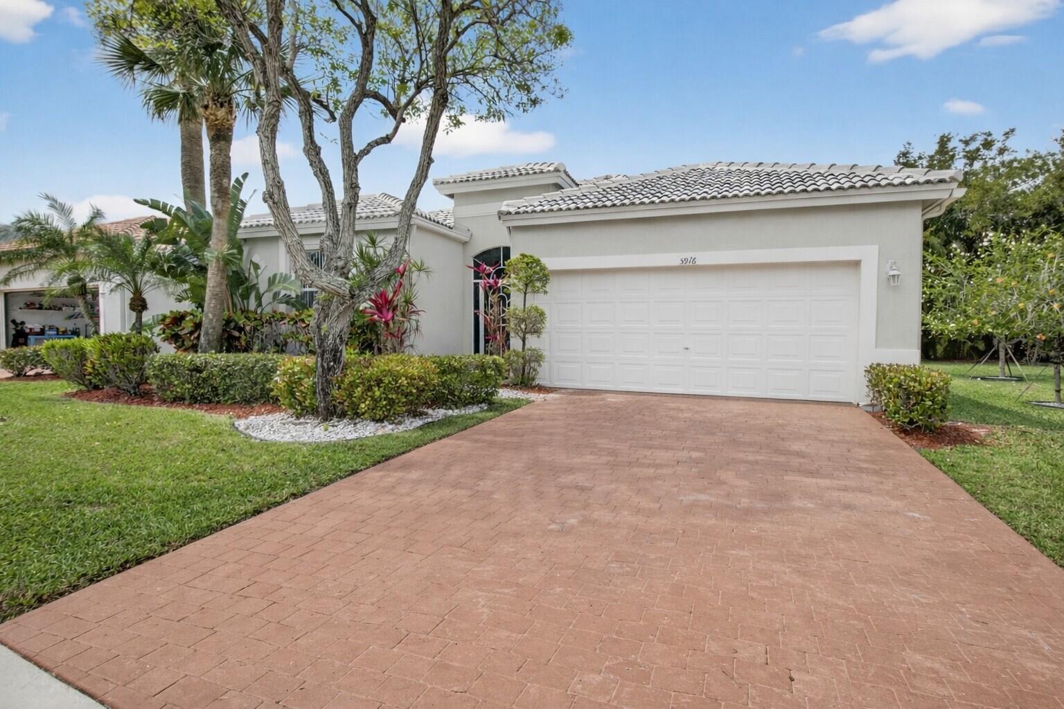 5916 Seashell Terrace