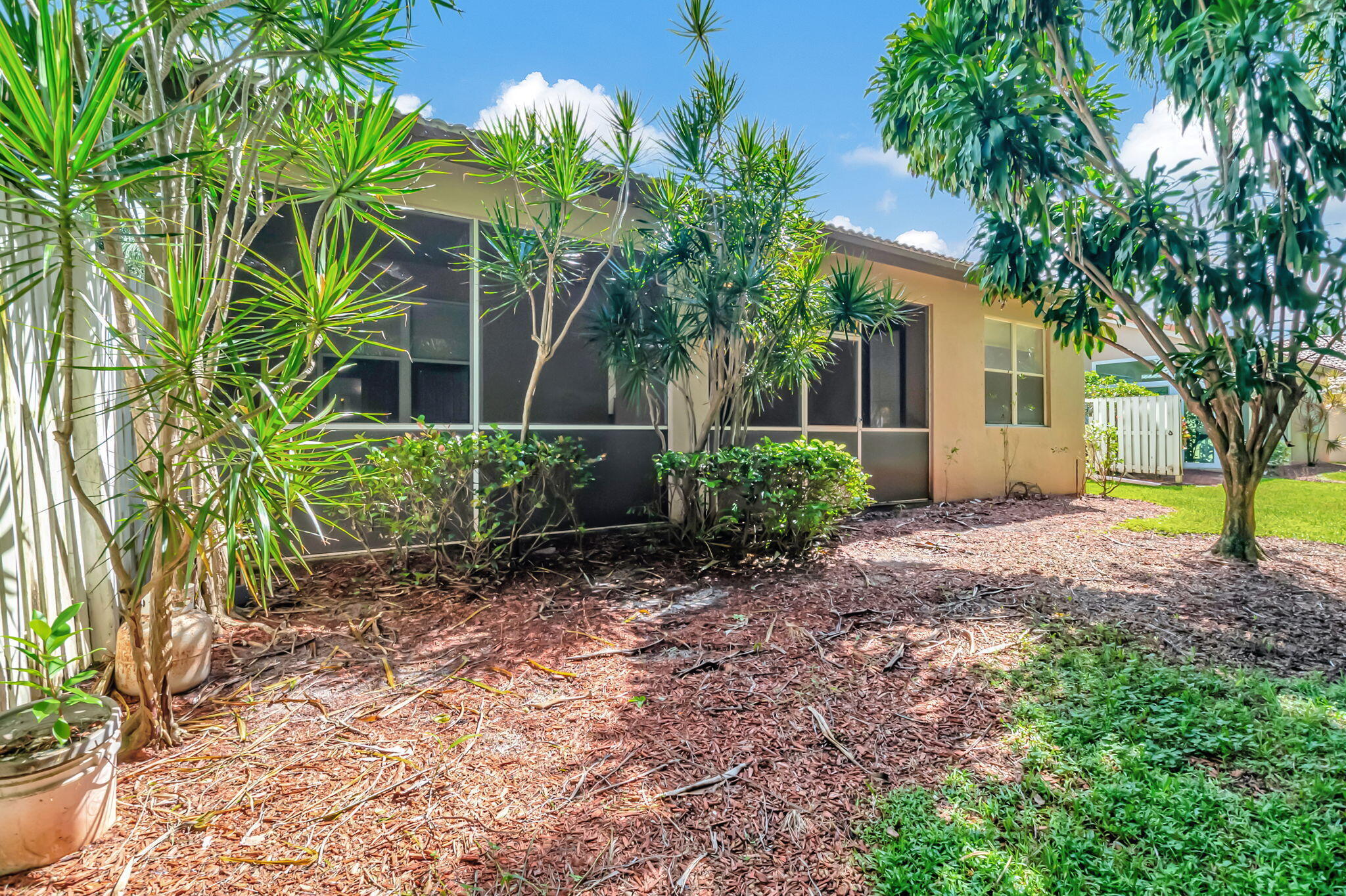 5916 Seashell Terrace