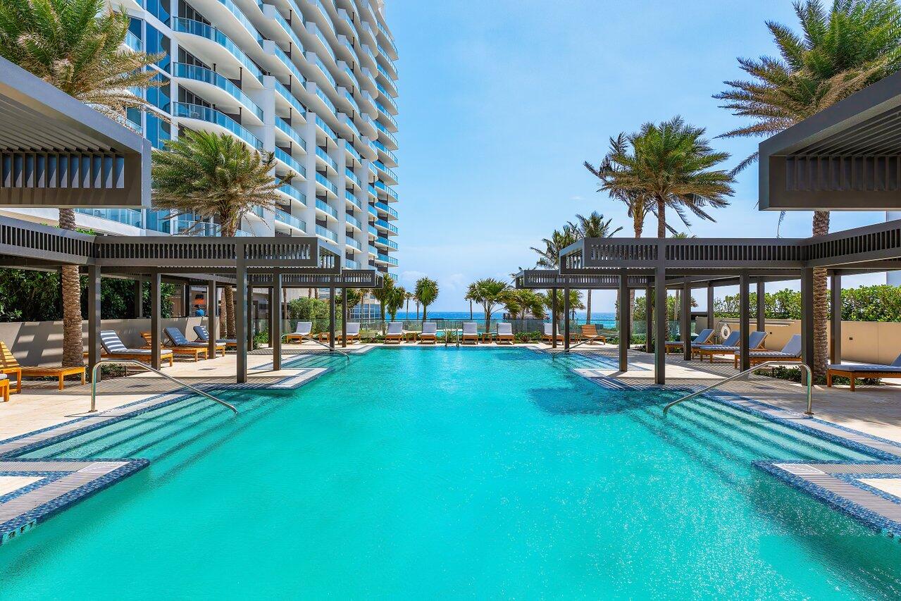 3100 N Ocean Drive P705