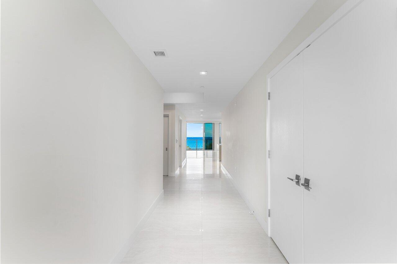 3100 N Ocean Drive P705