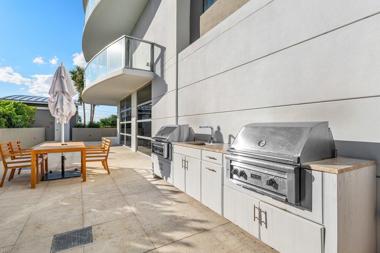 3100 N Ocean Drive P705