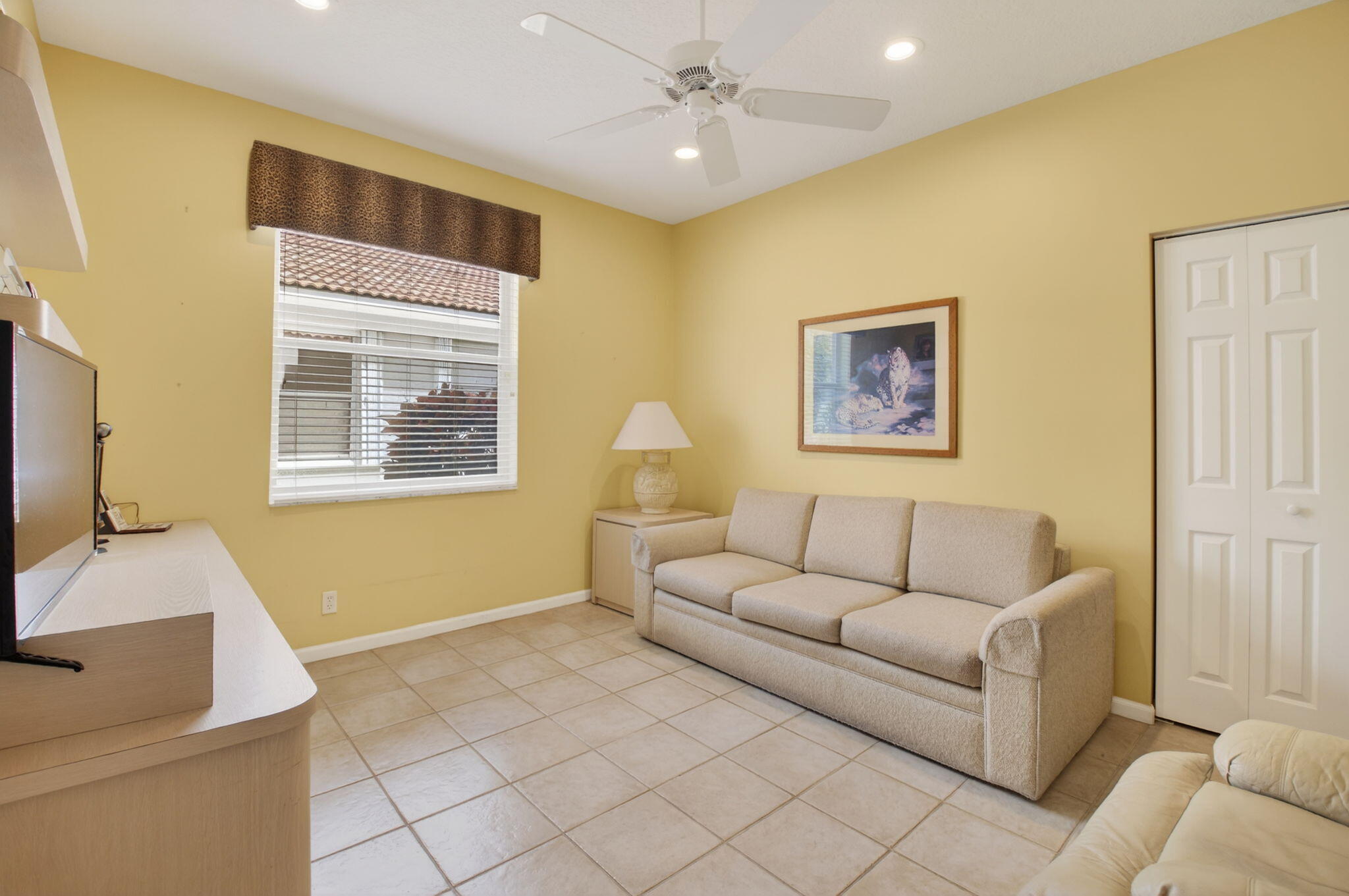 10585 Royal Caribbean Circle