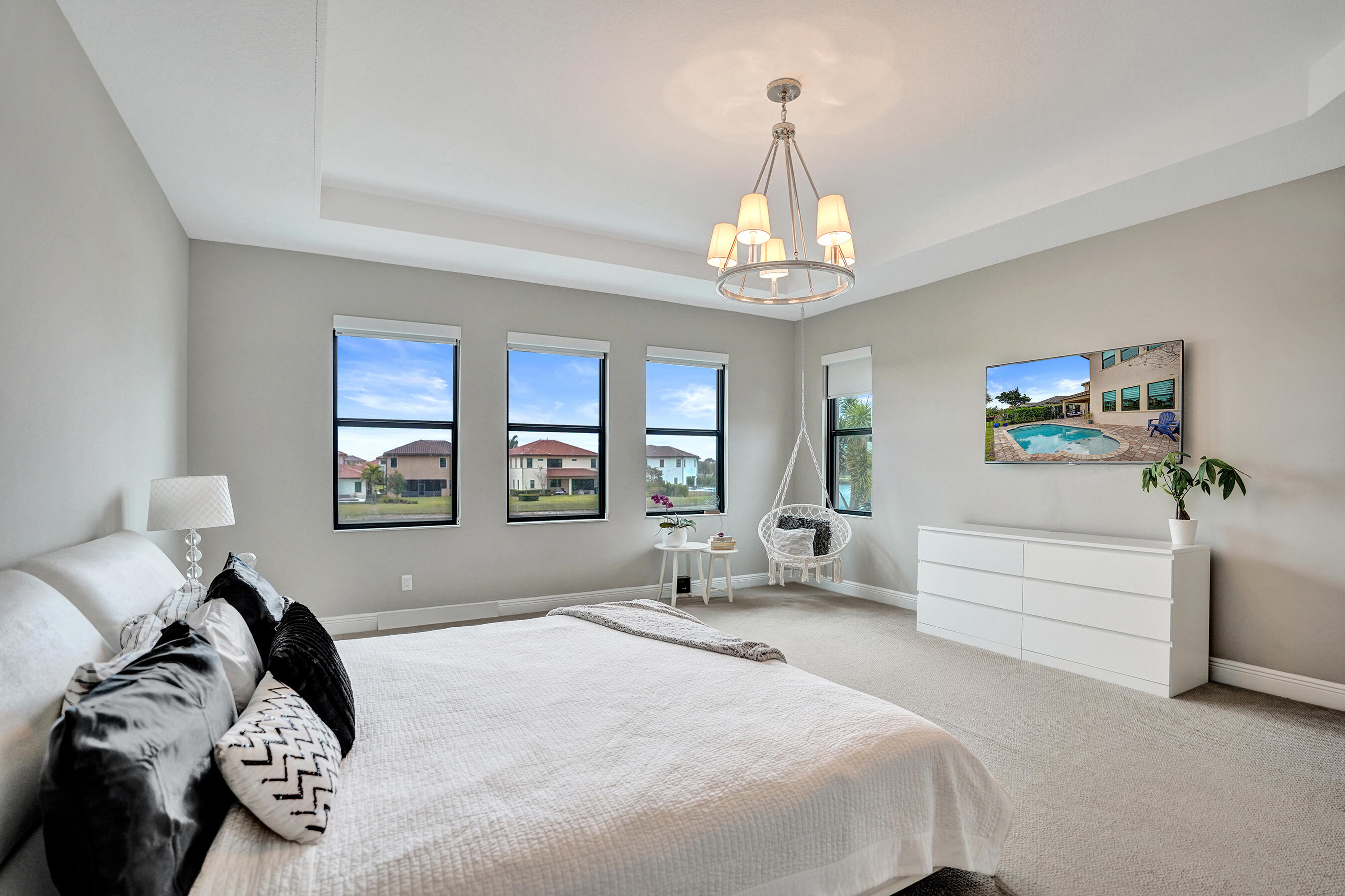 11965 S Baypoint Circle