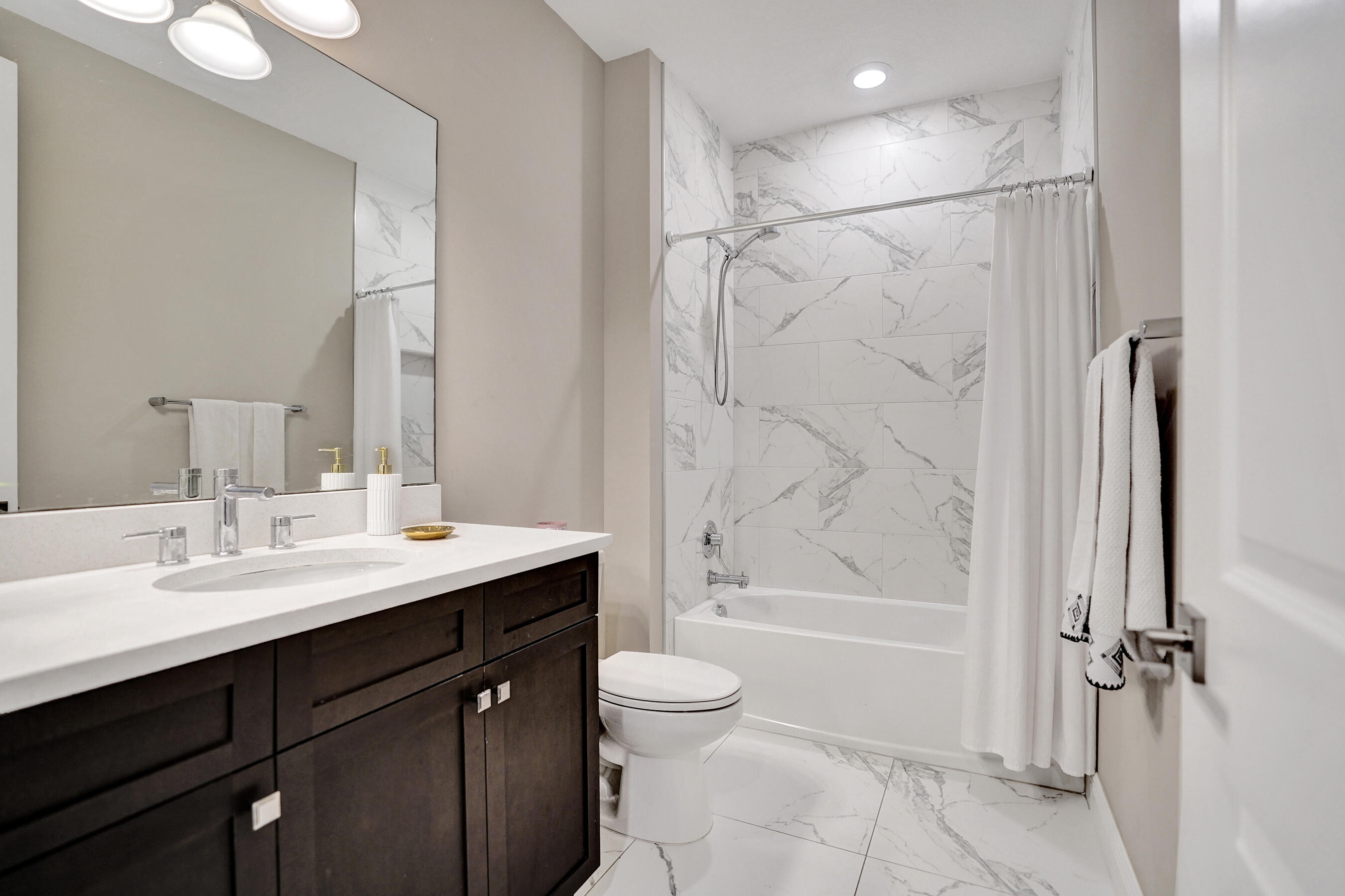 11965 S Baypoint Circle