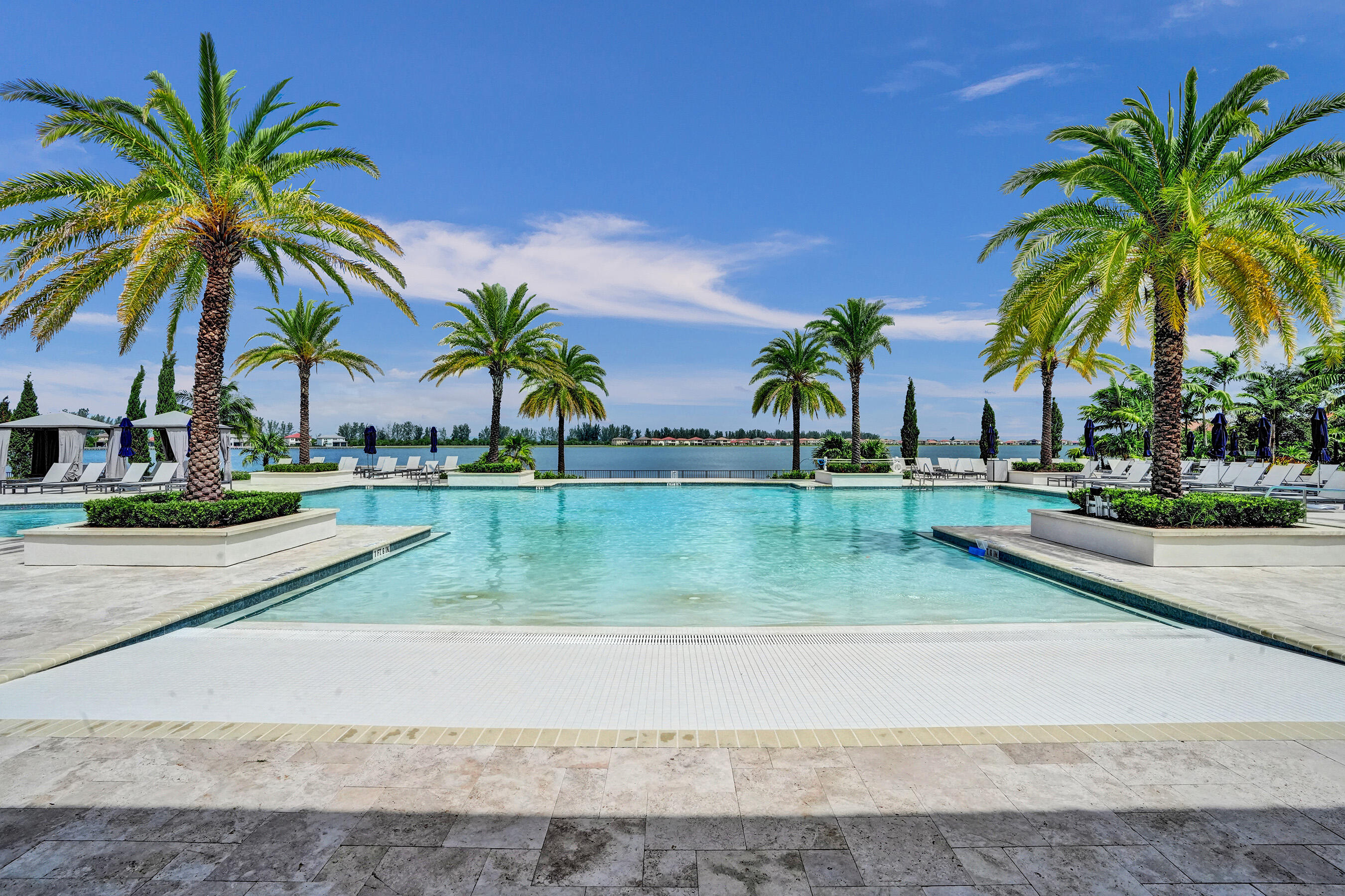 11965 S Baypoint Circle