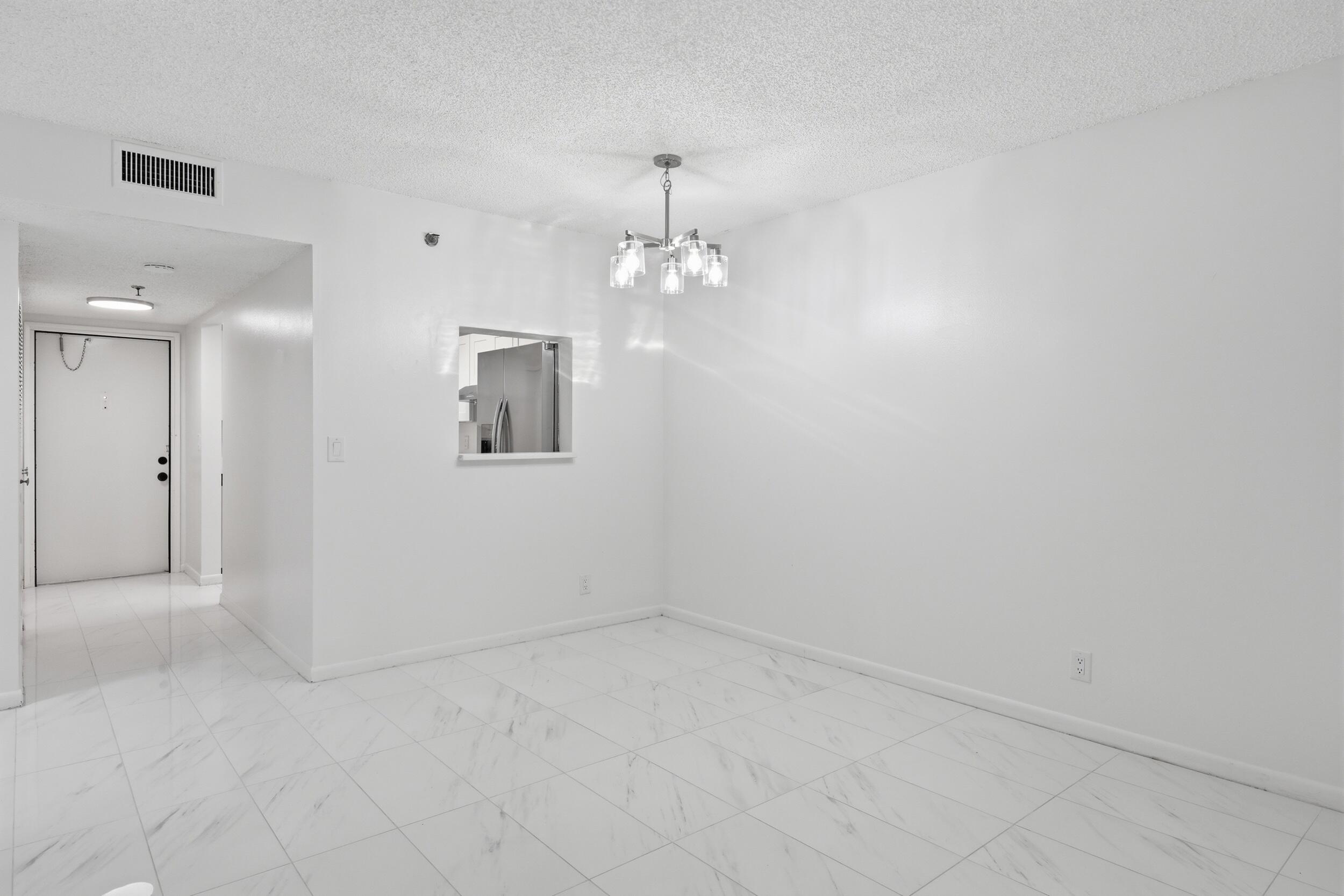 4700 Lucerne Lakes Boulevard W 103