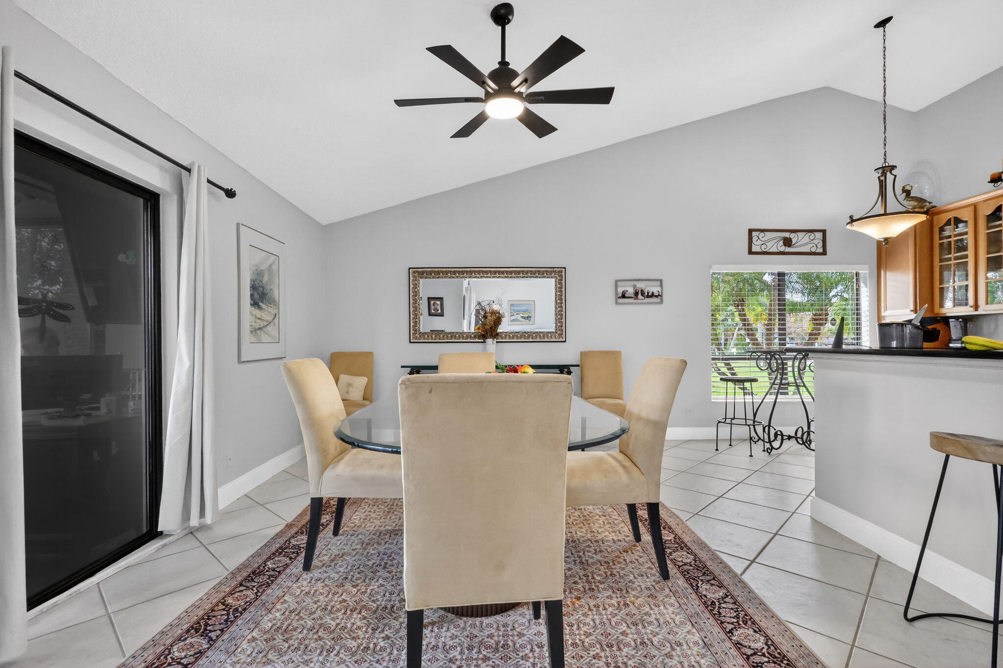5875 Sun Pointe Circle