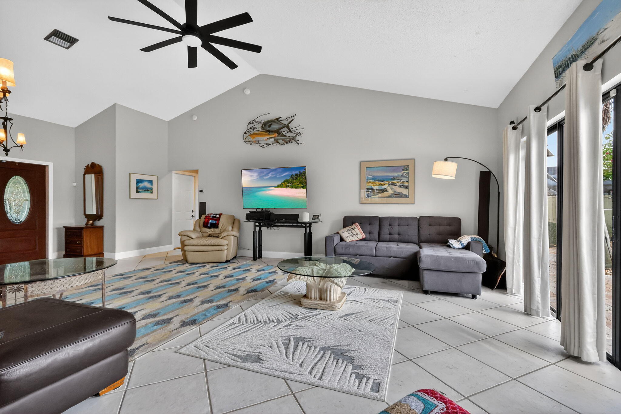5875 Sun Pointe Circle