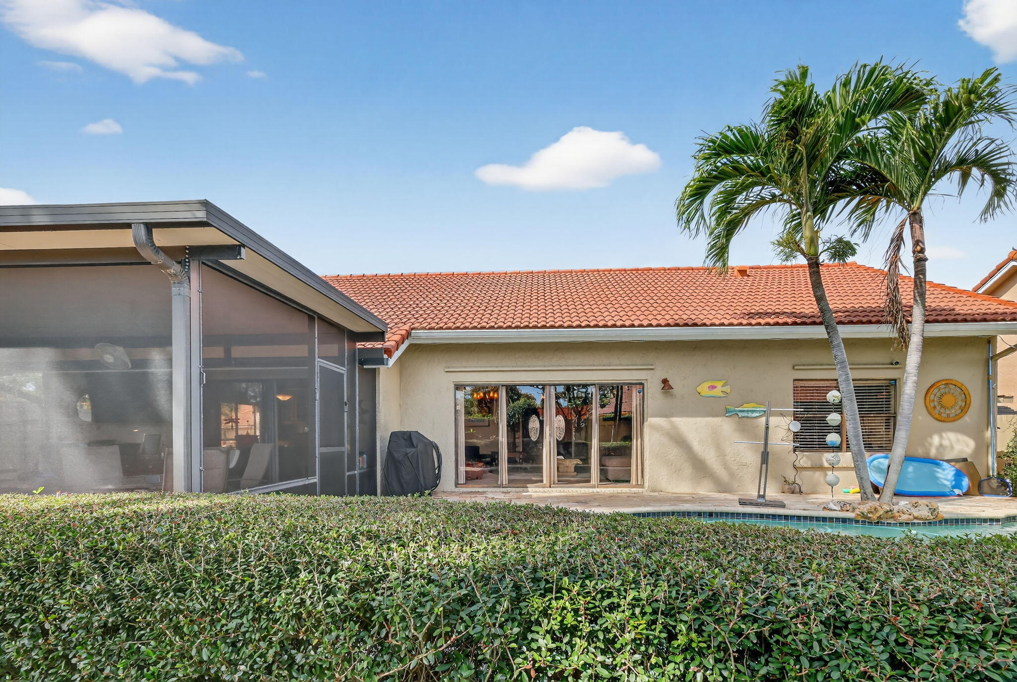 5875 Sun Pointe Circle