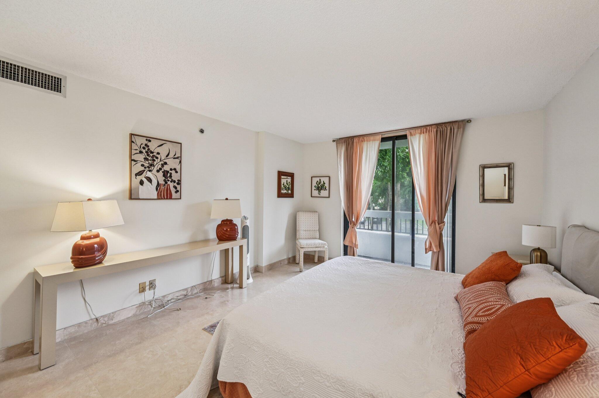 23200 Camino Del Mar 201