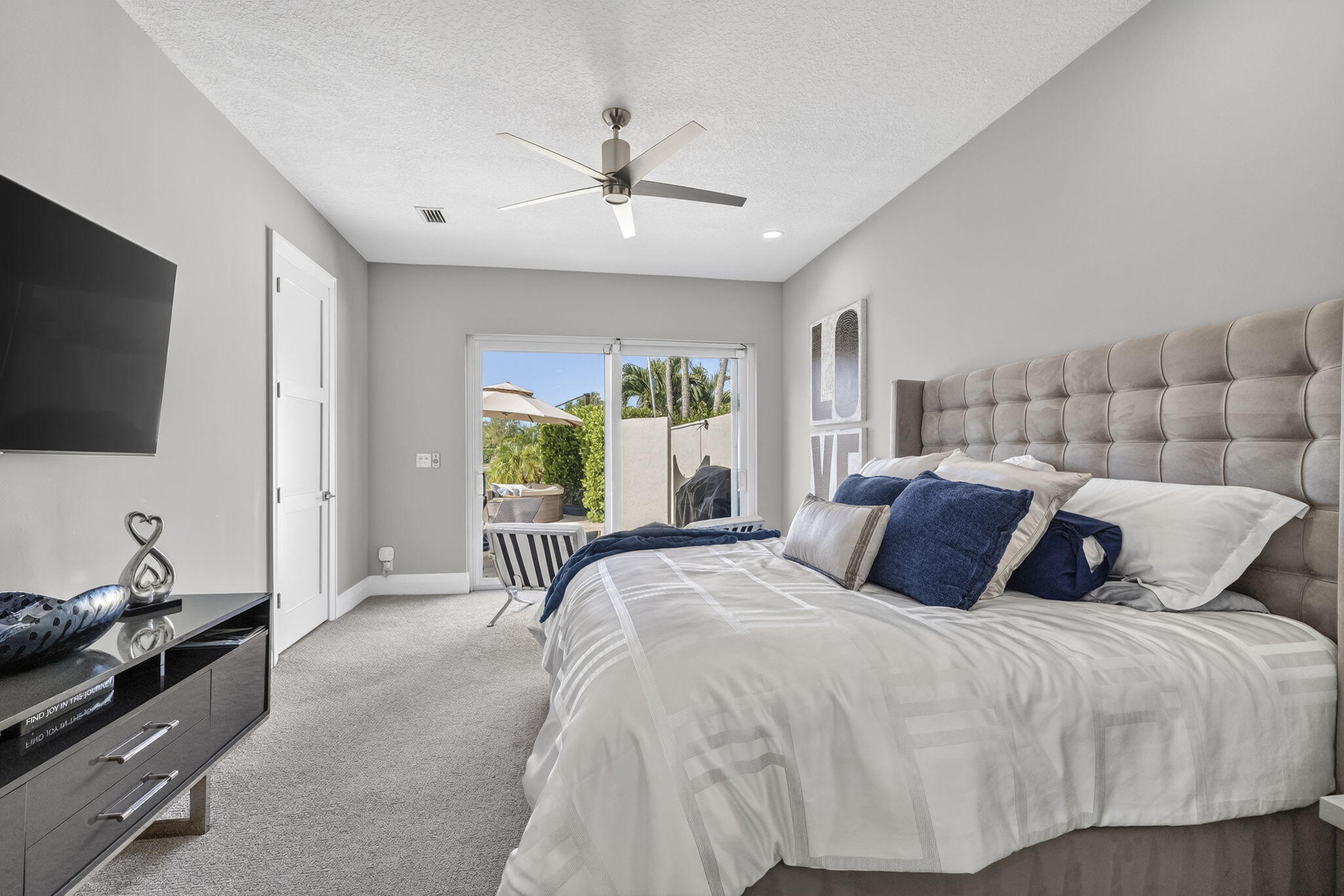 5723 NW 24th Terrace