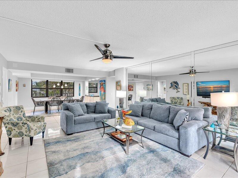 277 N Ocean Boulevard 102