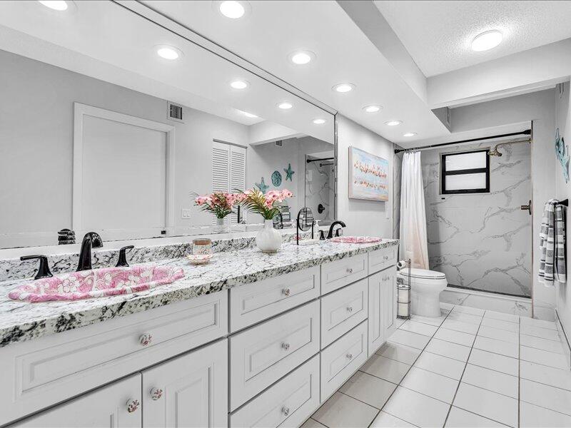 277 N Ocean Boulevard 102