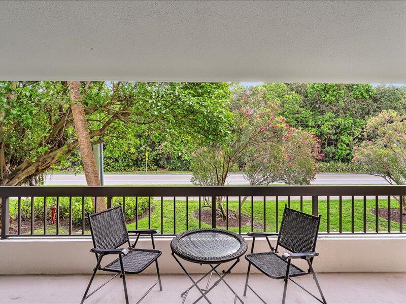 277 N Ocean Boulevard 102