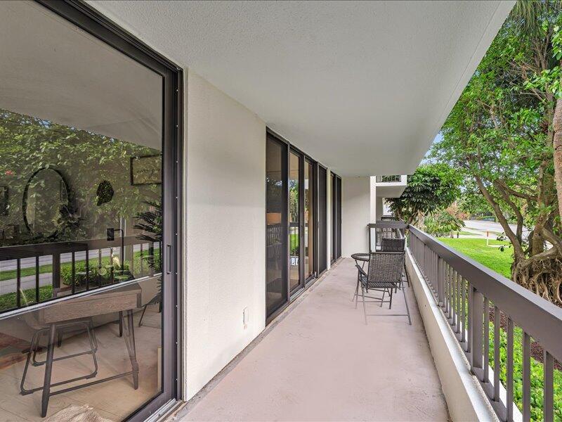 277 N Ocean Boulevard 102