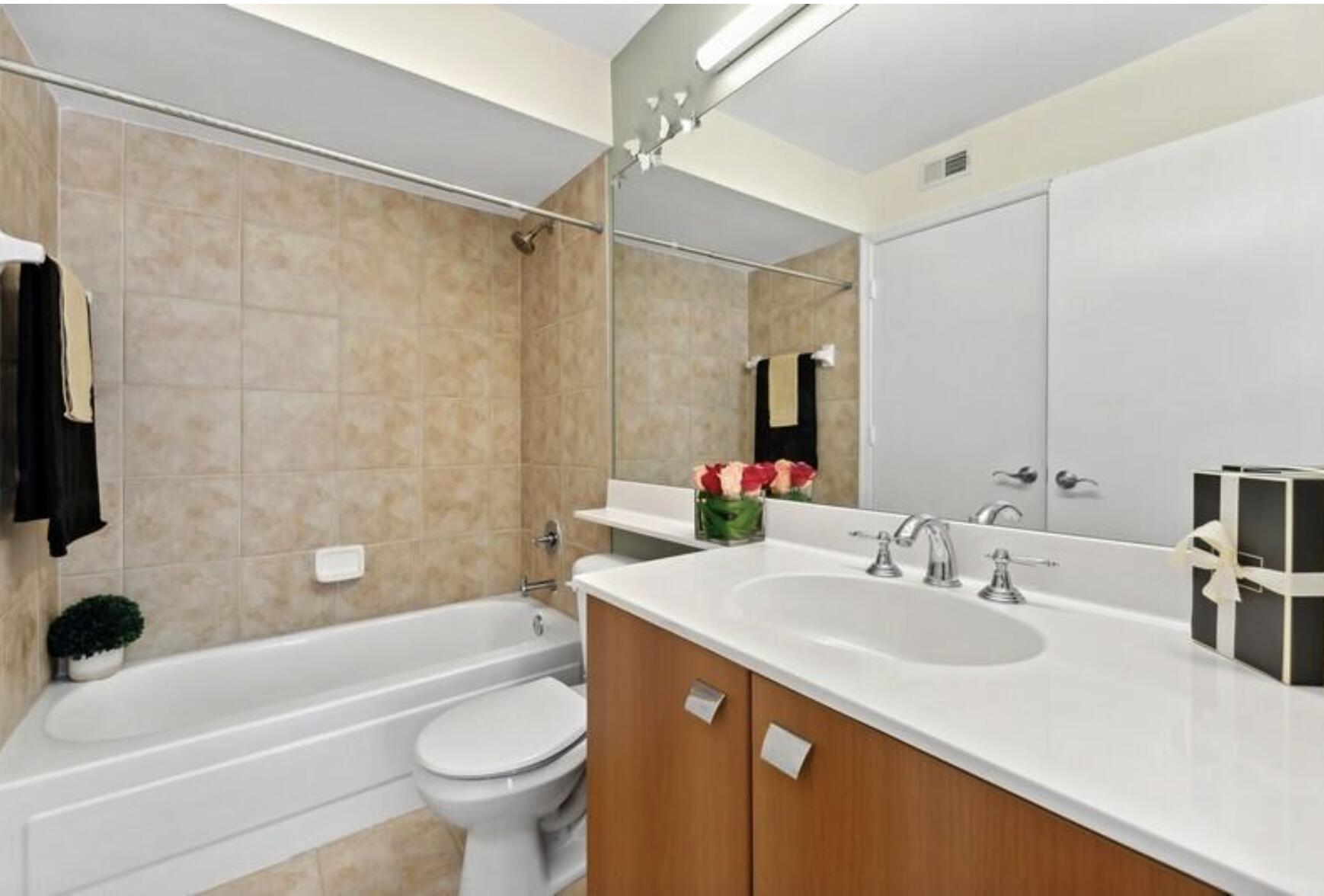 1205 Crystal Way Unit G