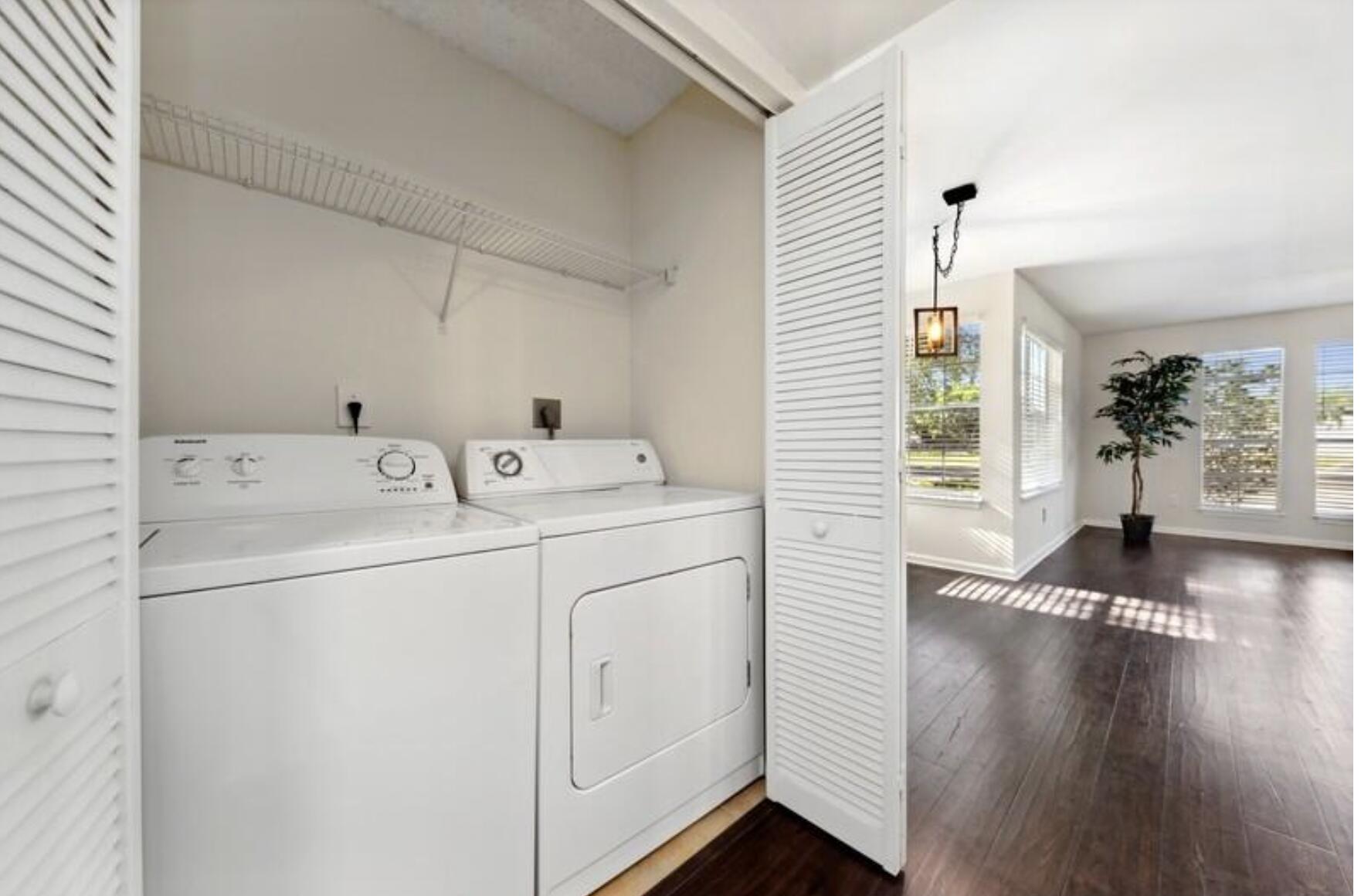 1205 Crystal Way Unit G
