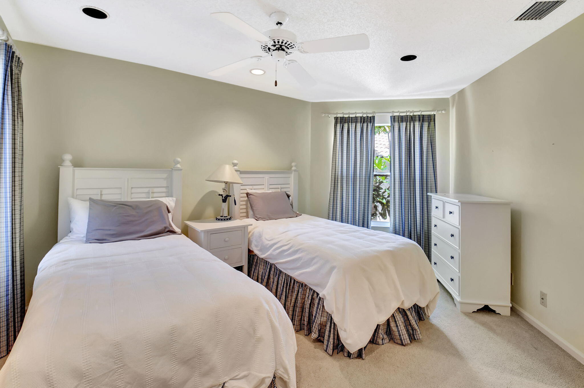 2462 NW 66th Drive