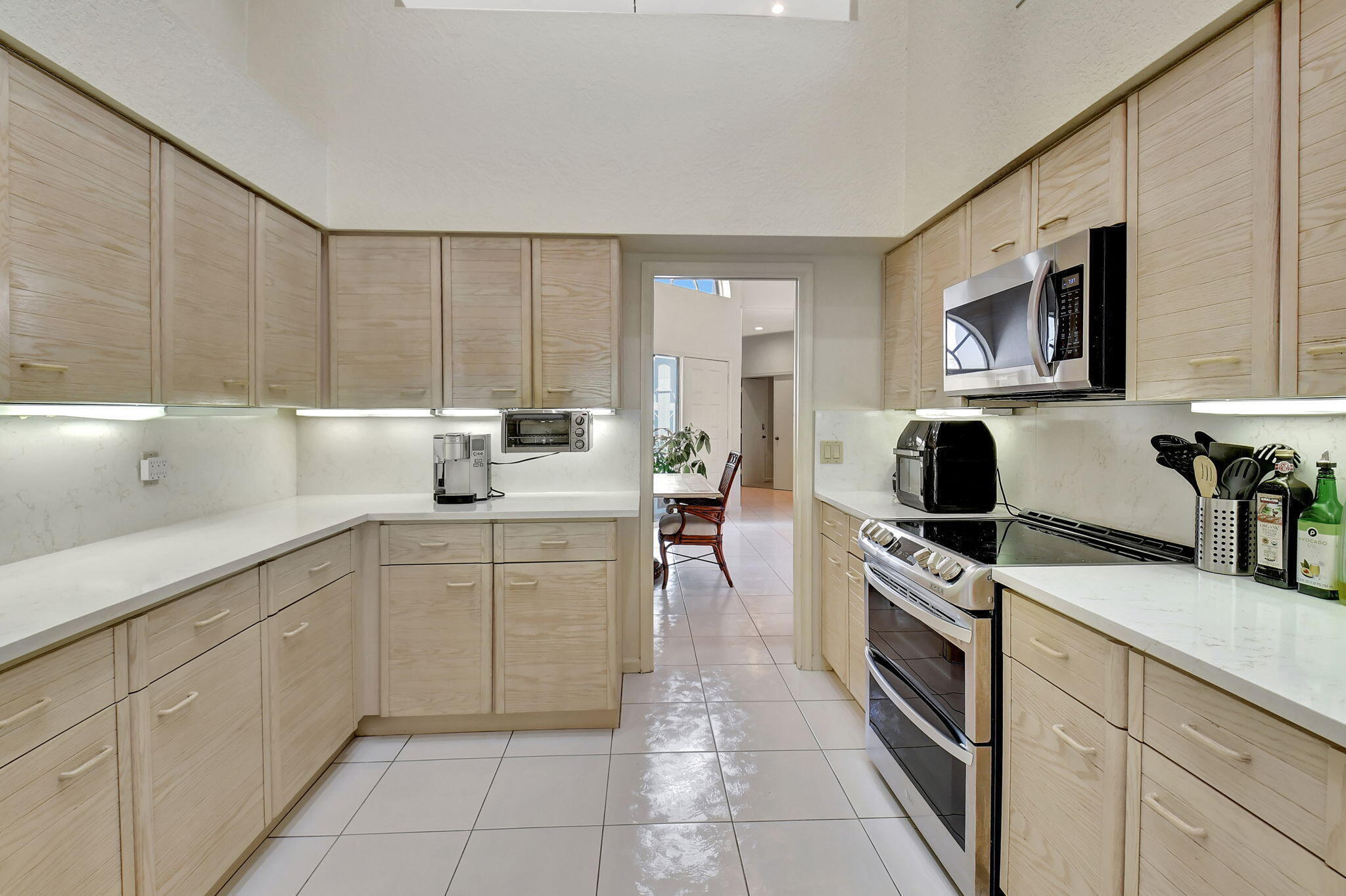 2462 NW 66th Drive