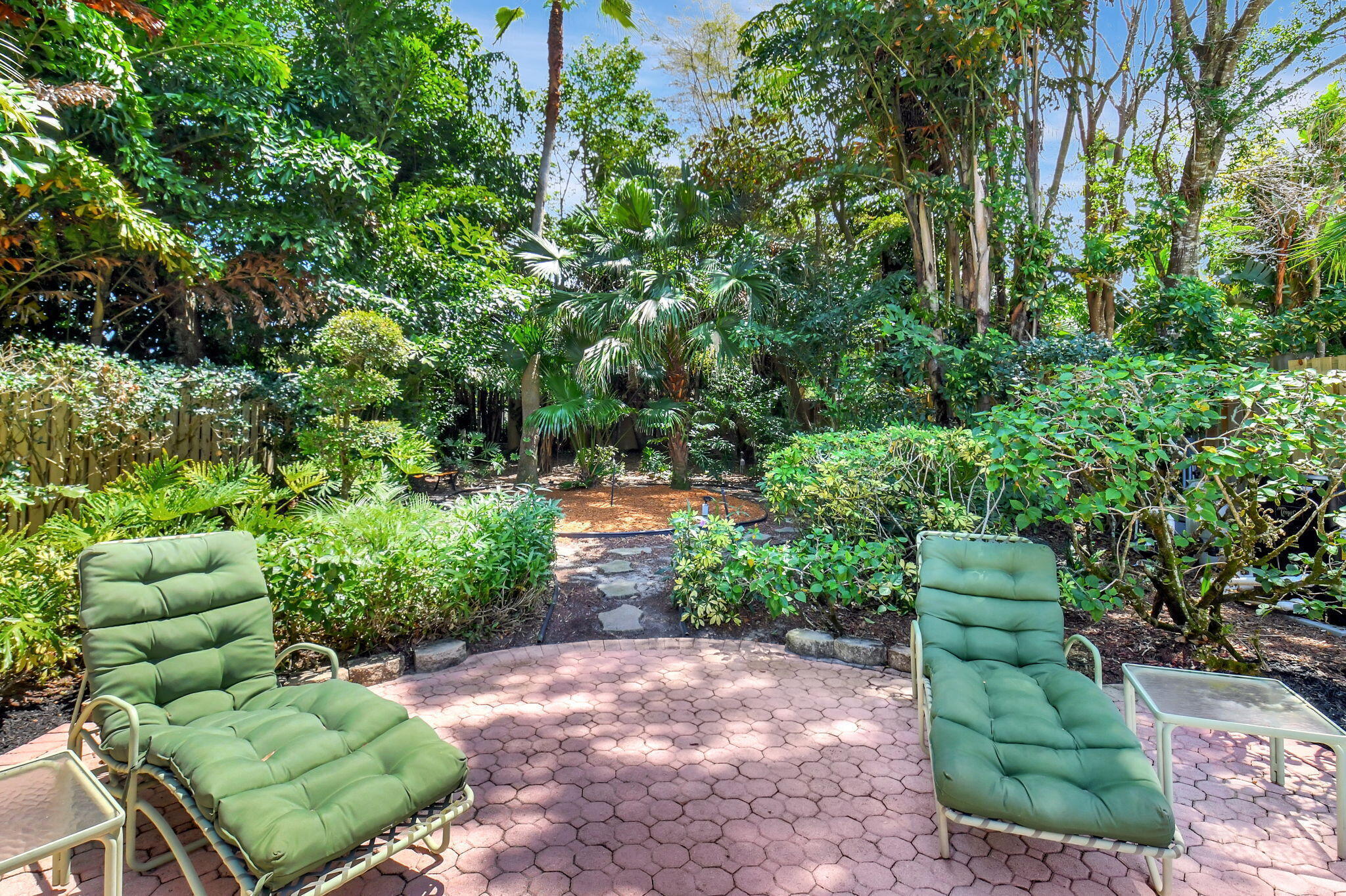 2462 NW 66th Drive