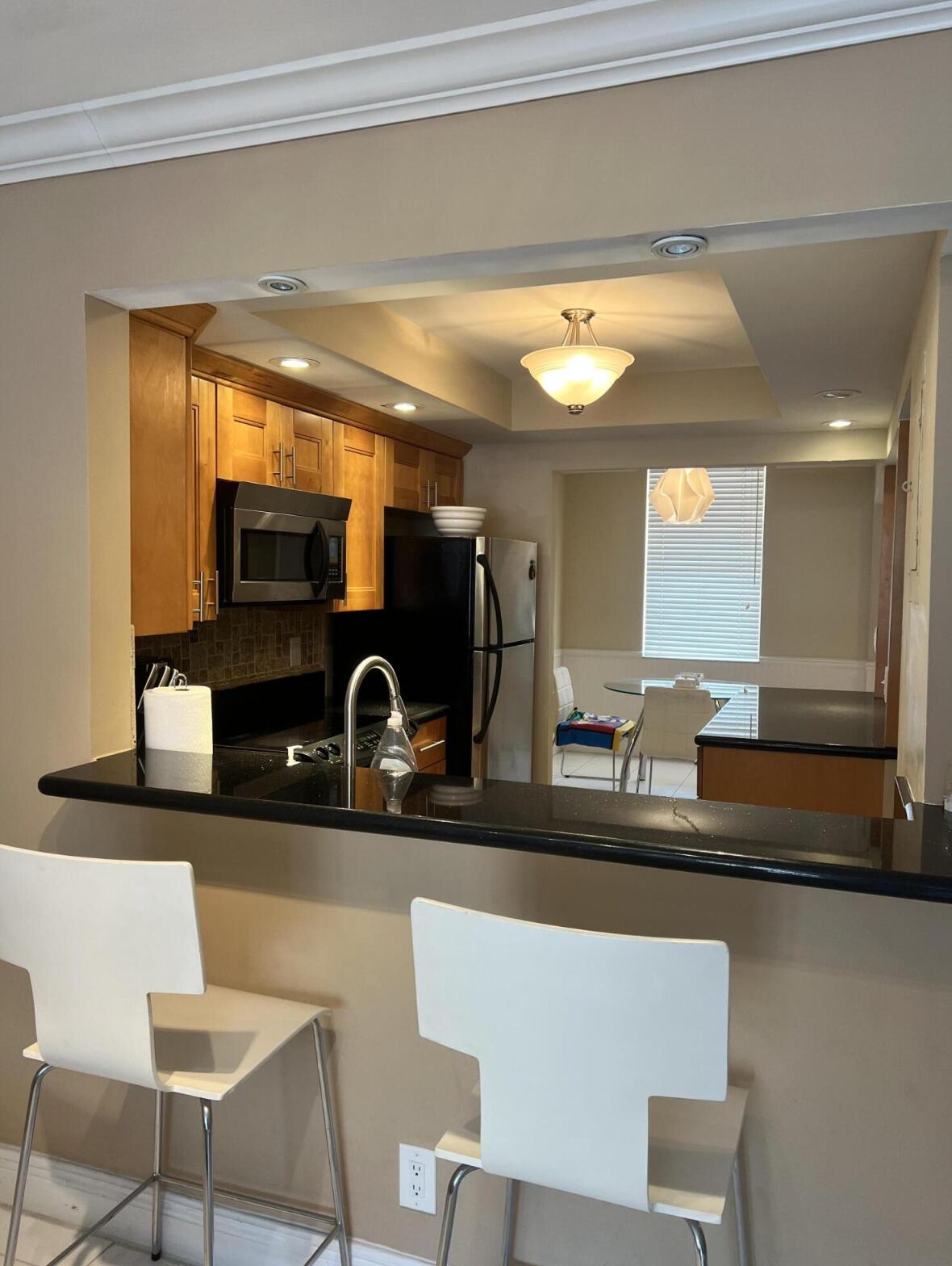 777 S Federal Highway 101 M