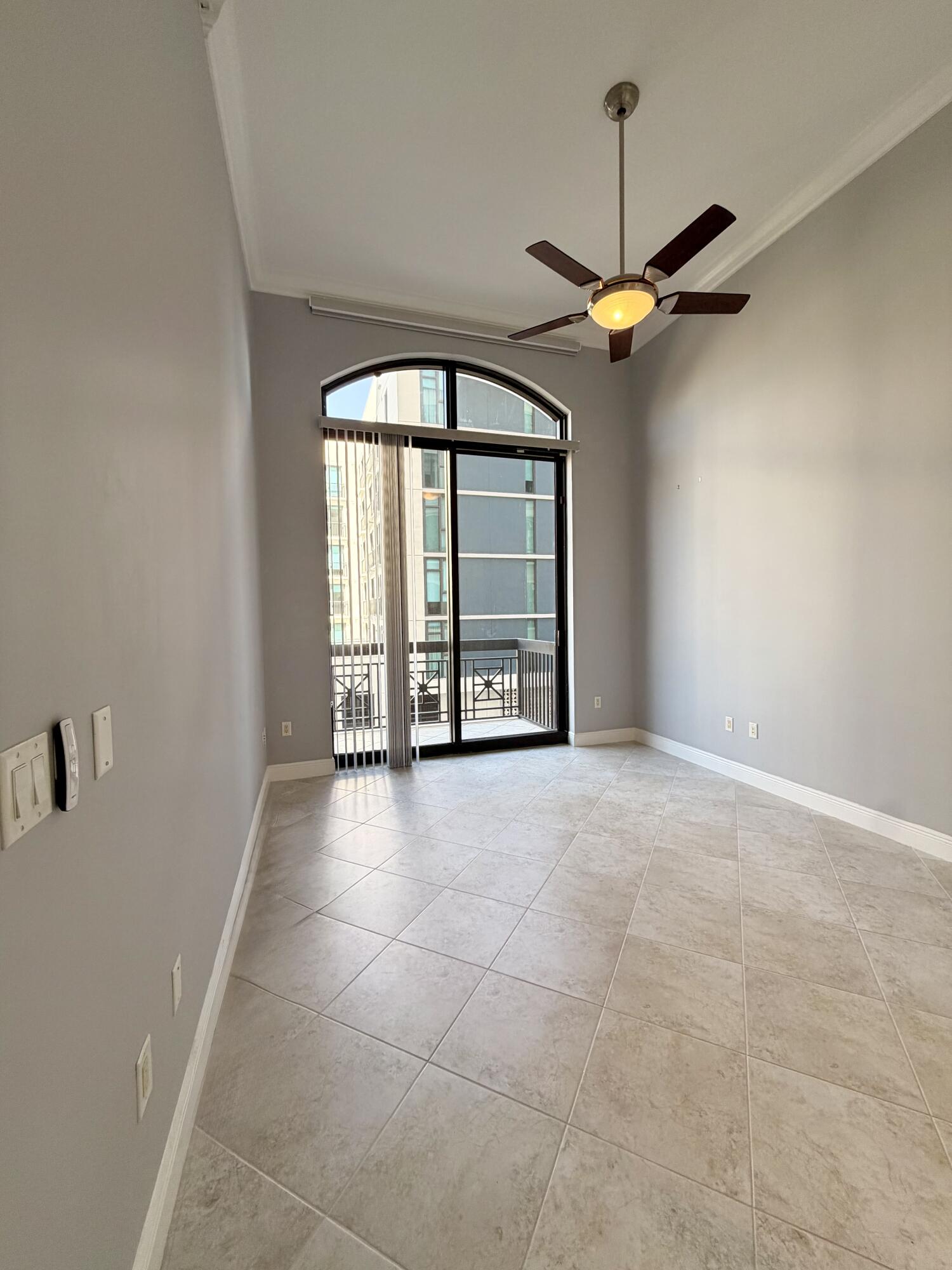 701 S Olive Avenue 317