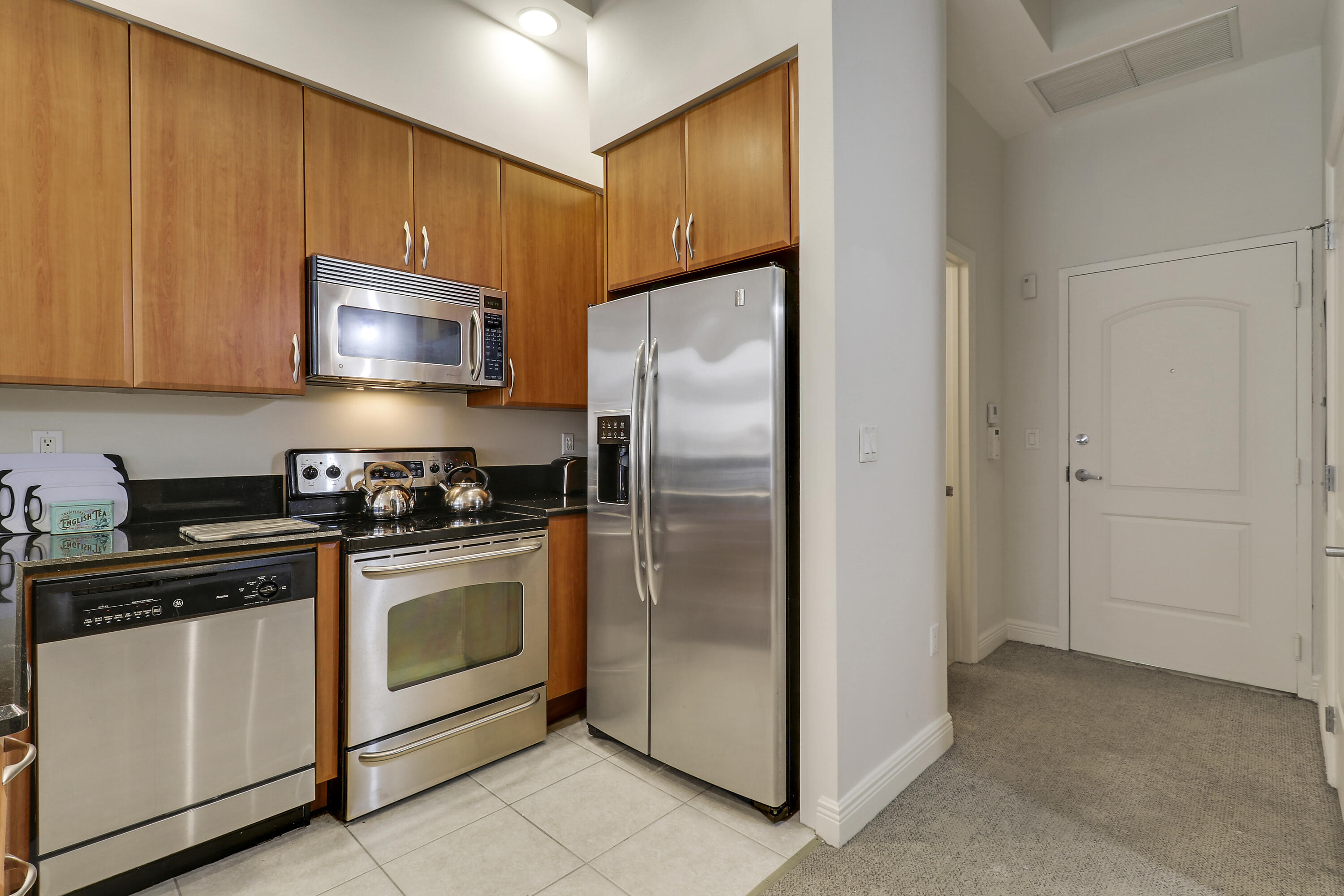 801 S Olive Avenue 223