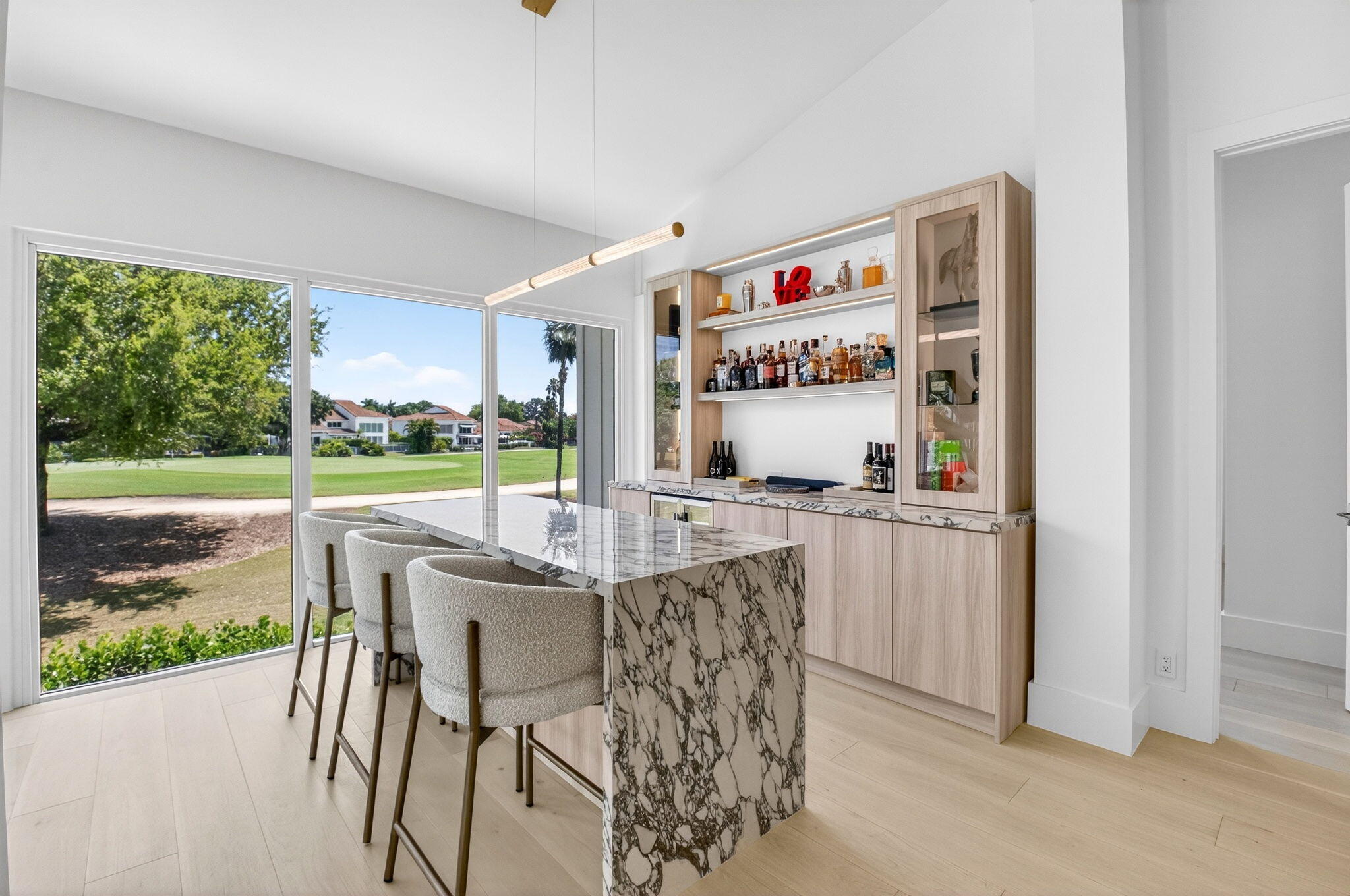 5846 NW 24th Avenue 202