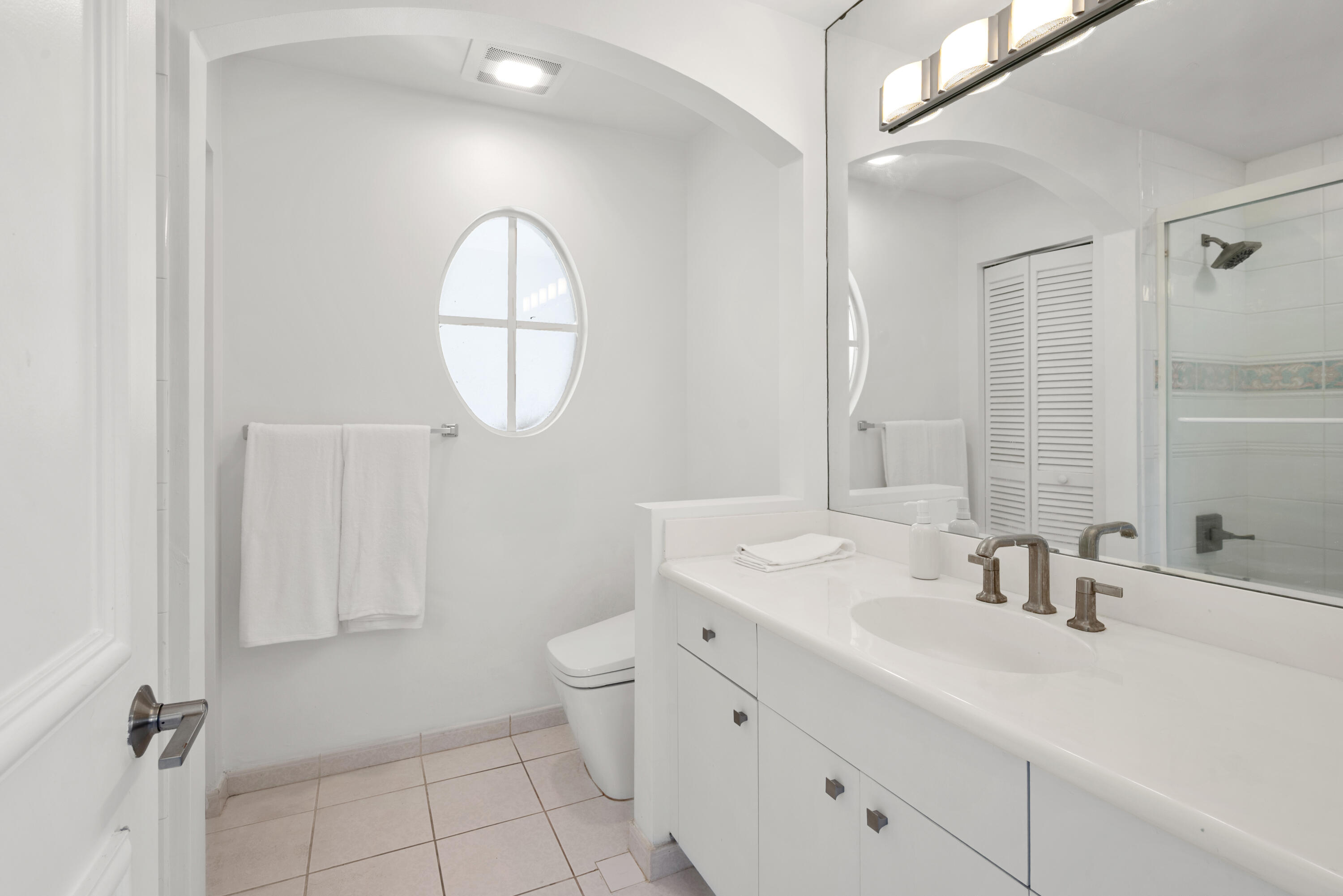 3857 Regency Circle N