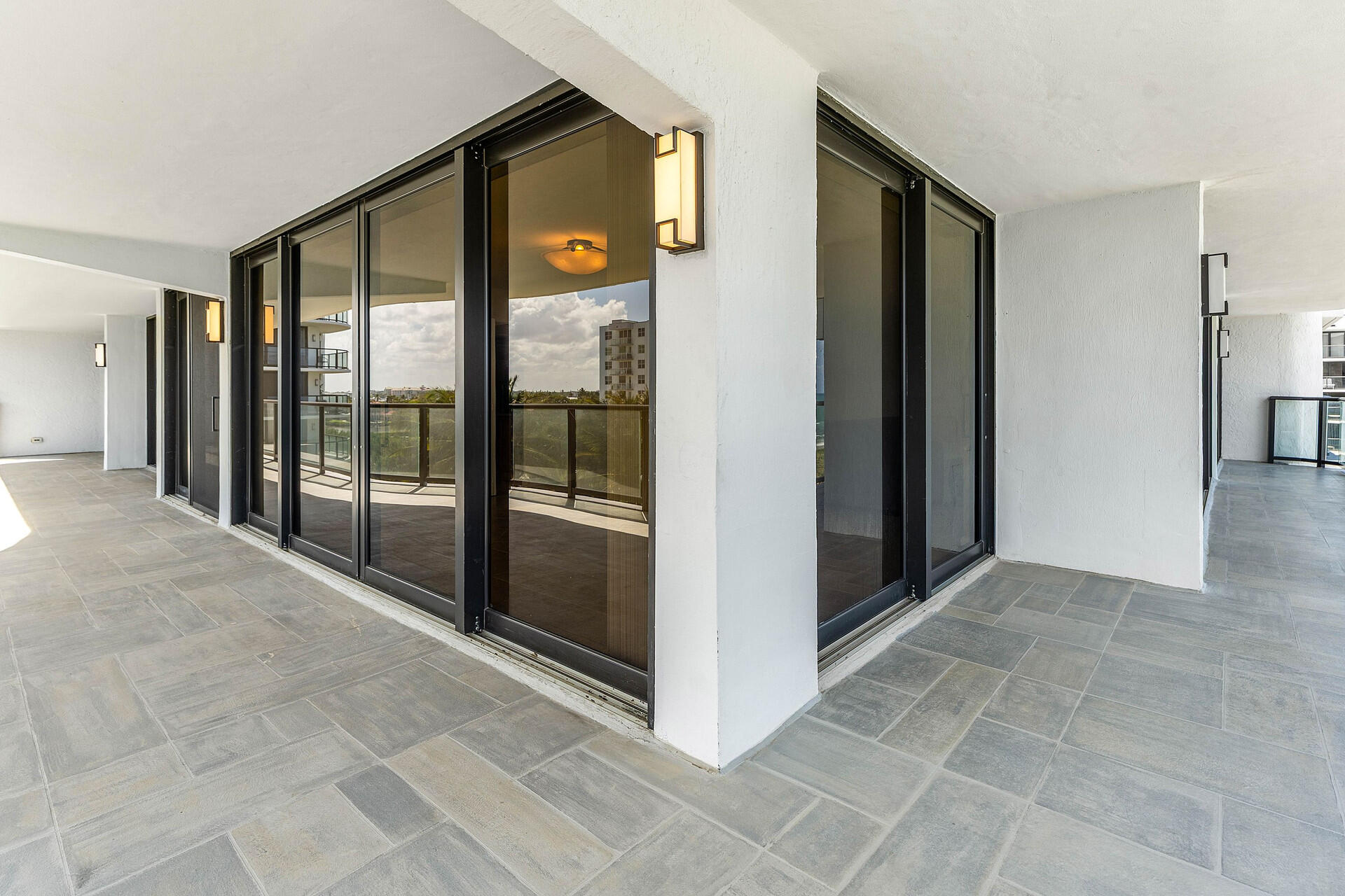 3440 S Ocean Boulevard 502s