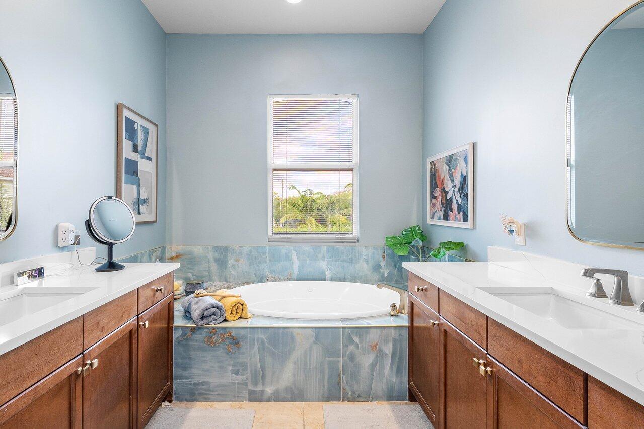 1875 Highland Grove Drive