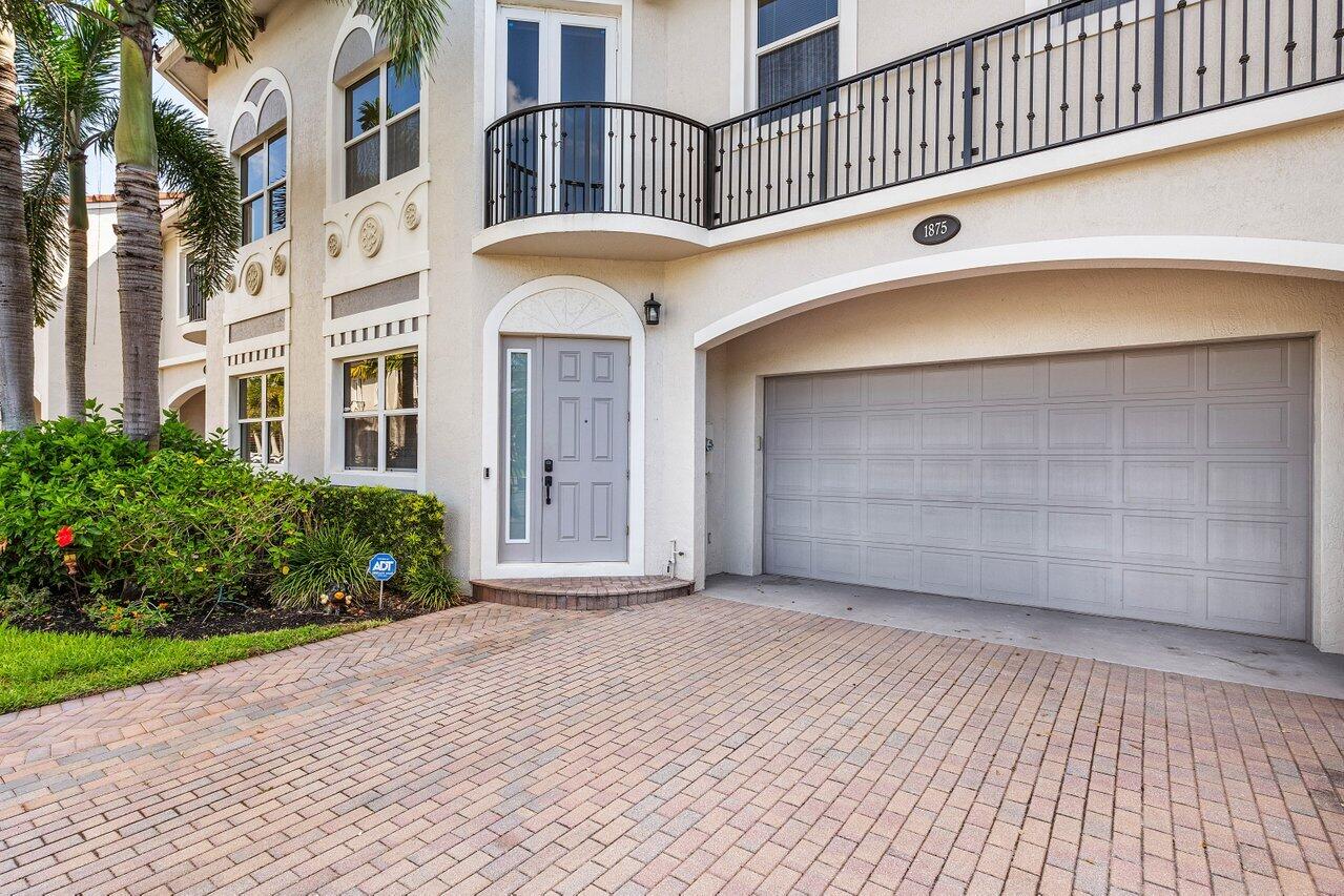 1875 Highland Grove Drive