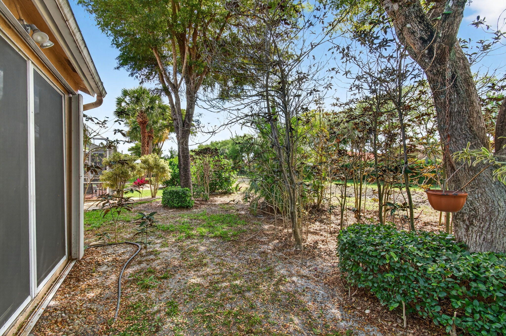 7844 Rockford Road