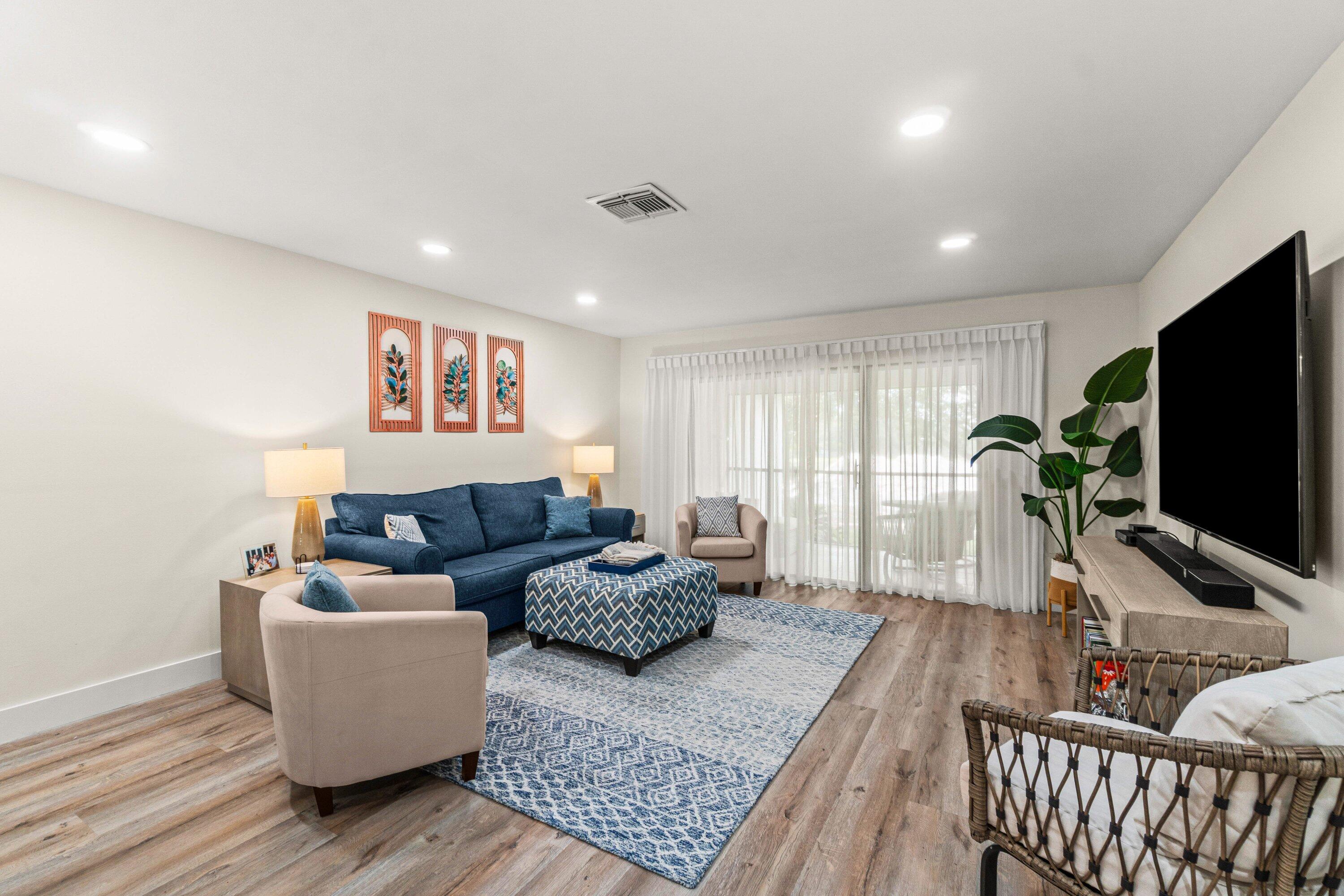 10 Southport Lane F