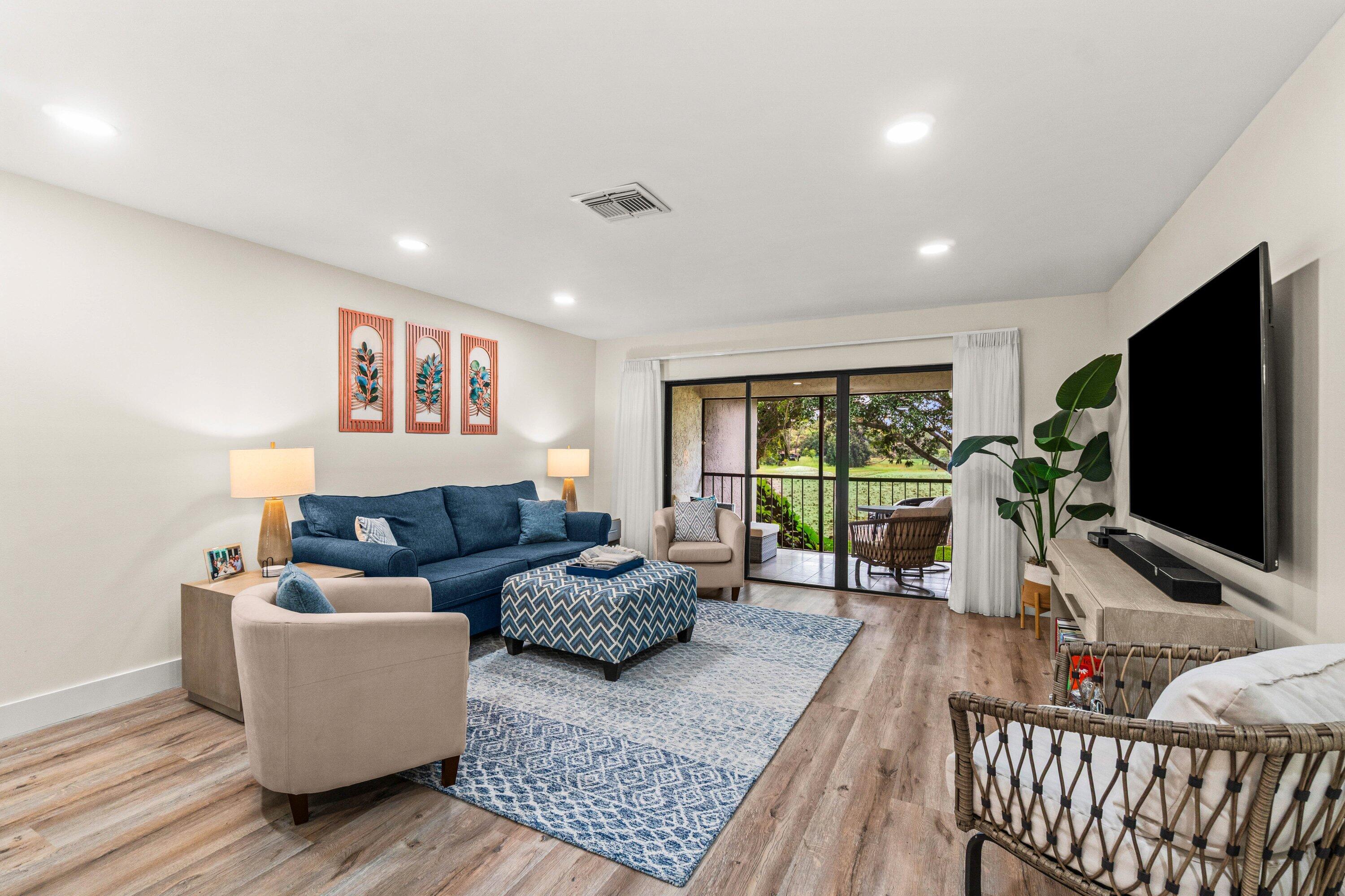 10 Southport Lane F