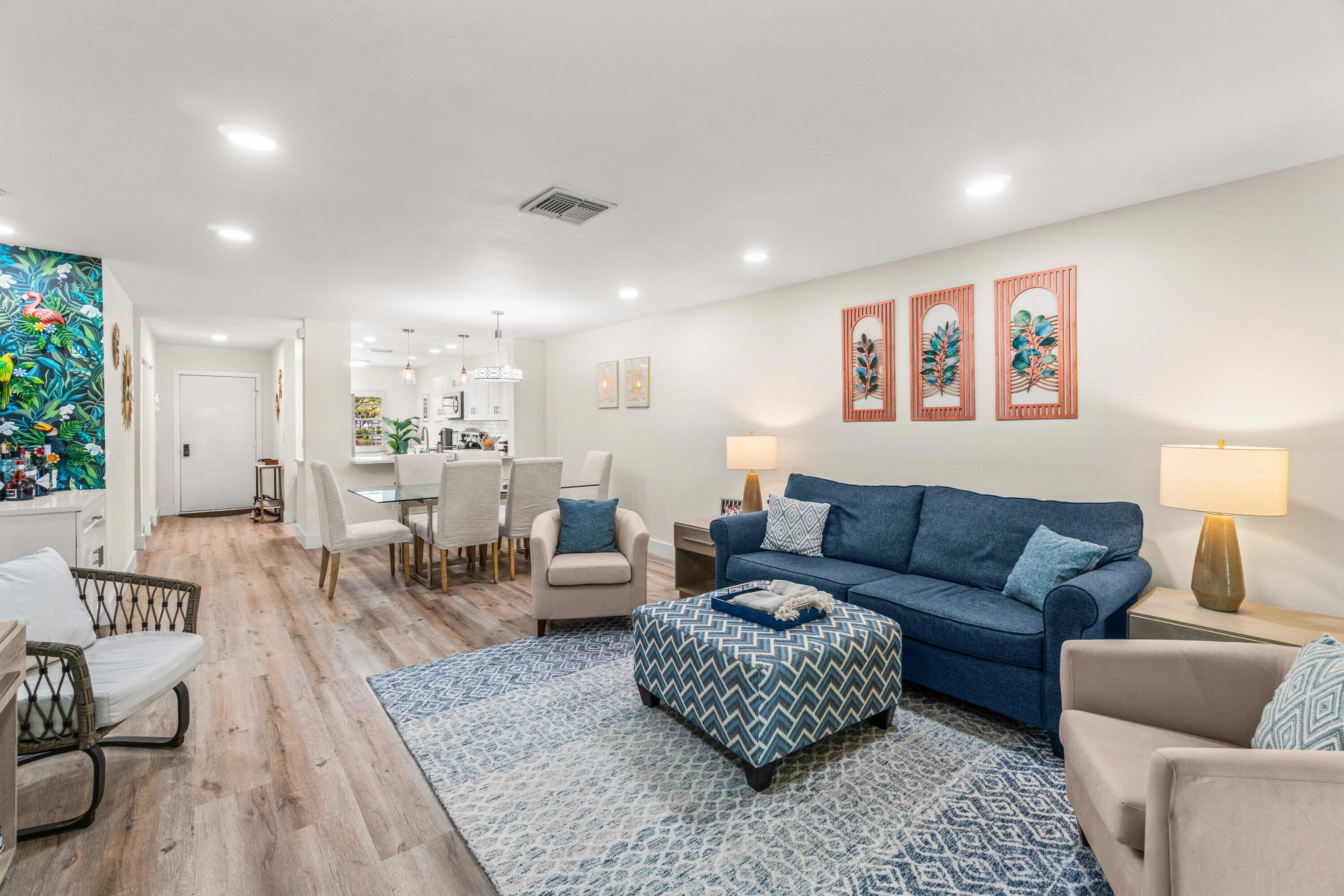 10 Southport Lane F
