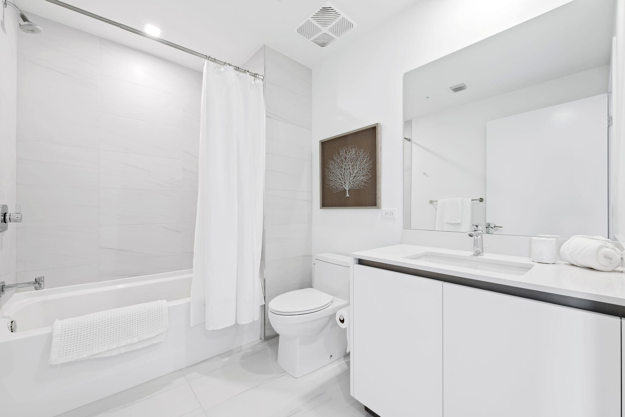 900 N Ocean Boulevard 1404