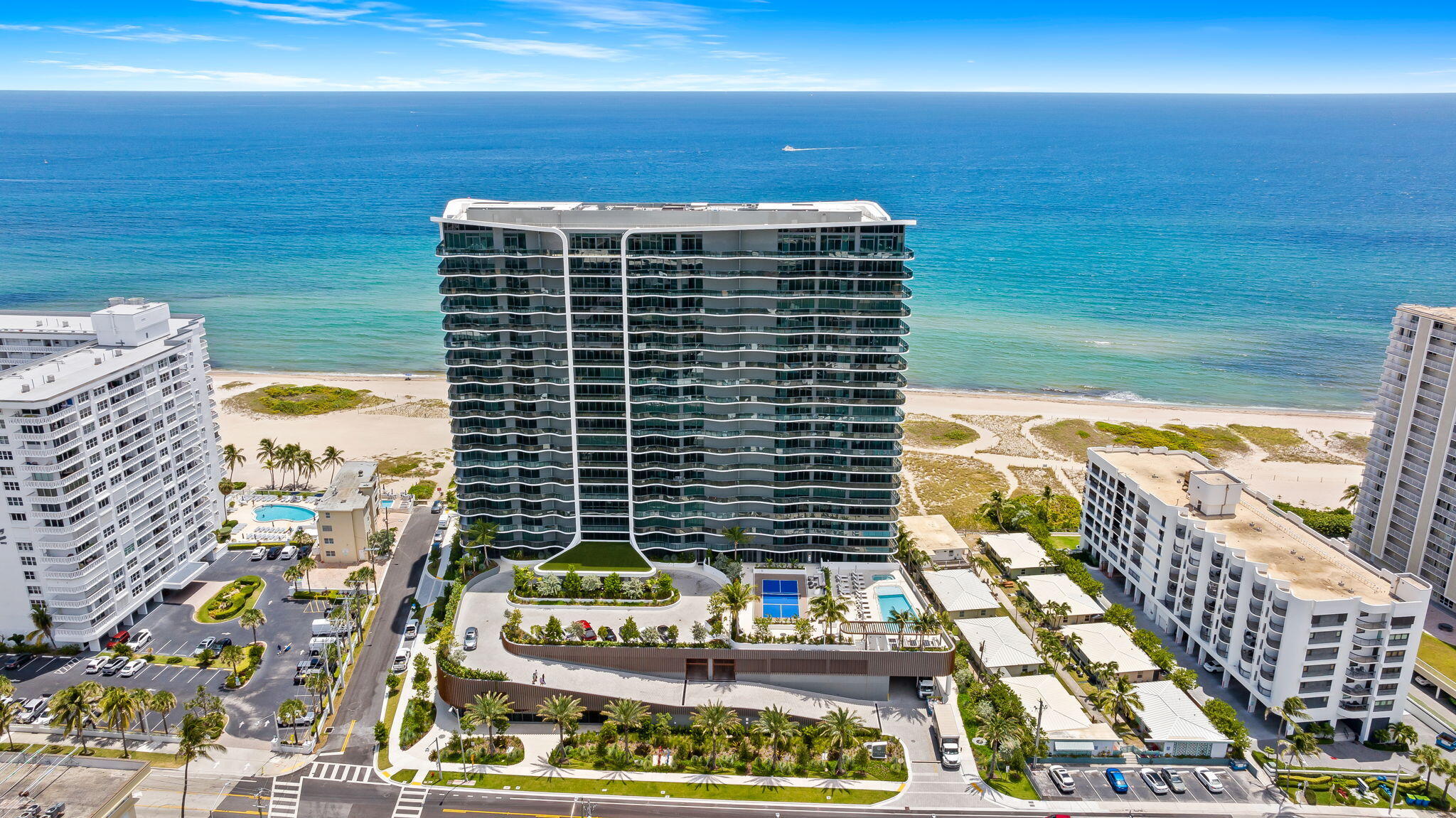 900 N Ocean Boulevard 1404