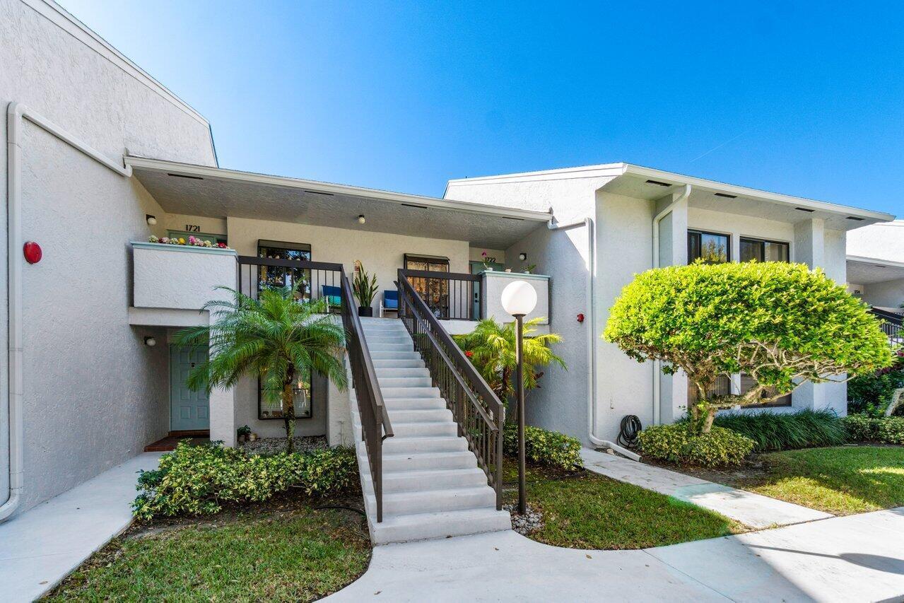 5120 Golfview Court 1722