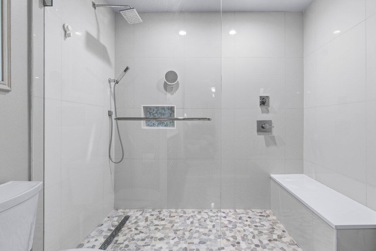 5120 Golfview Court 1722