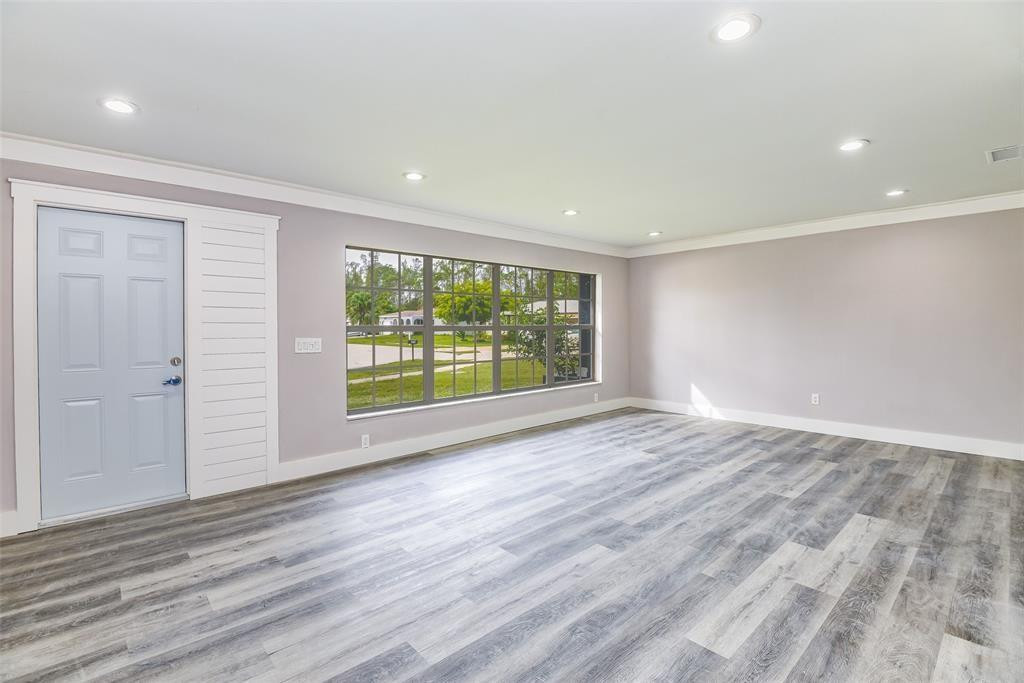 22500 Labrador Street