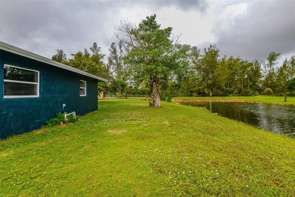 22500 Labrador Street