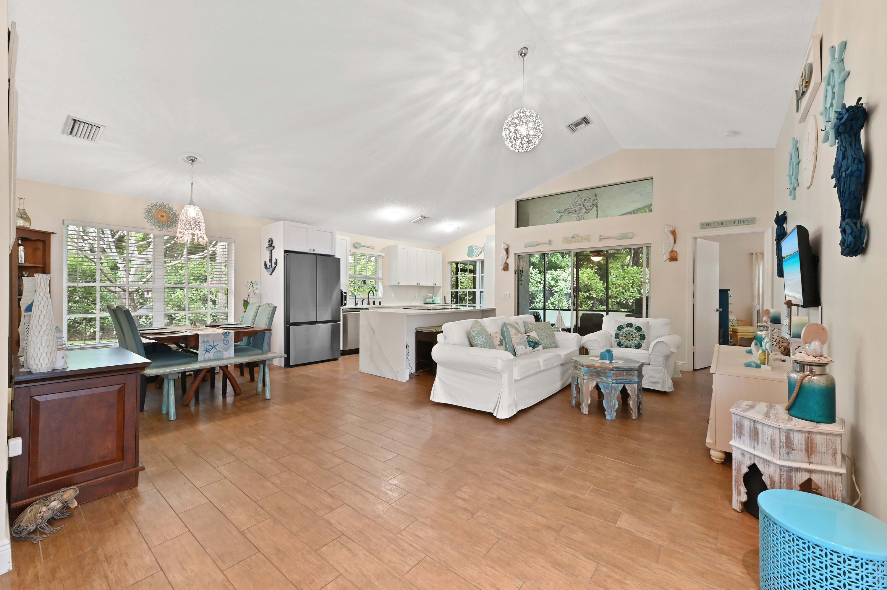 292 Sherwood Forest Drive