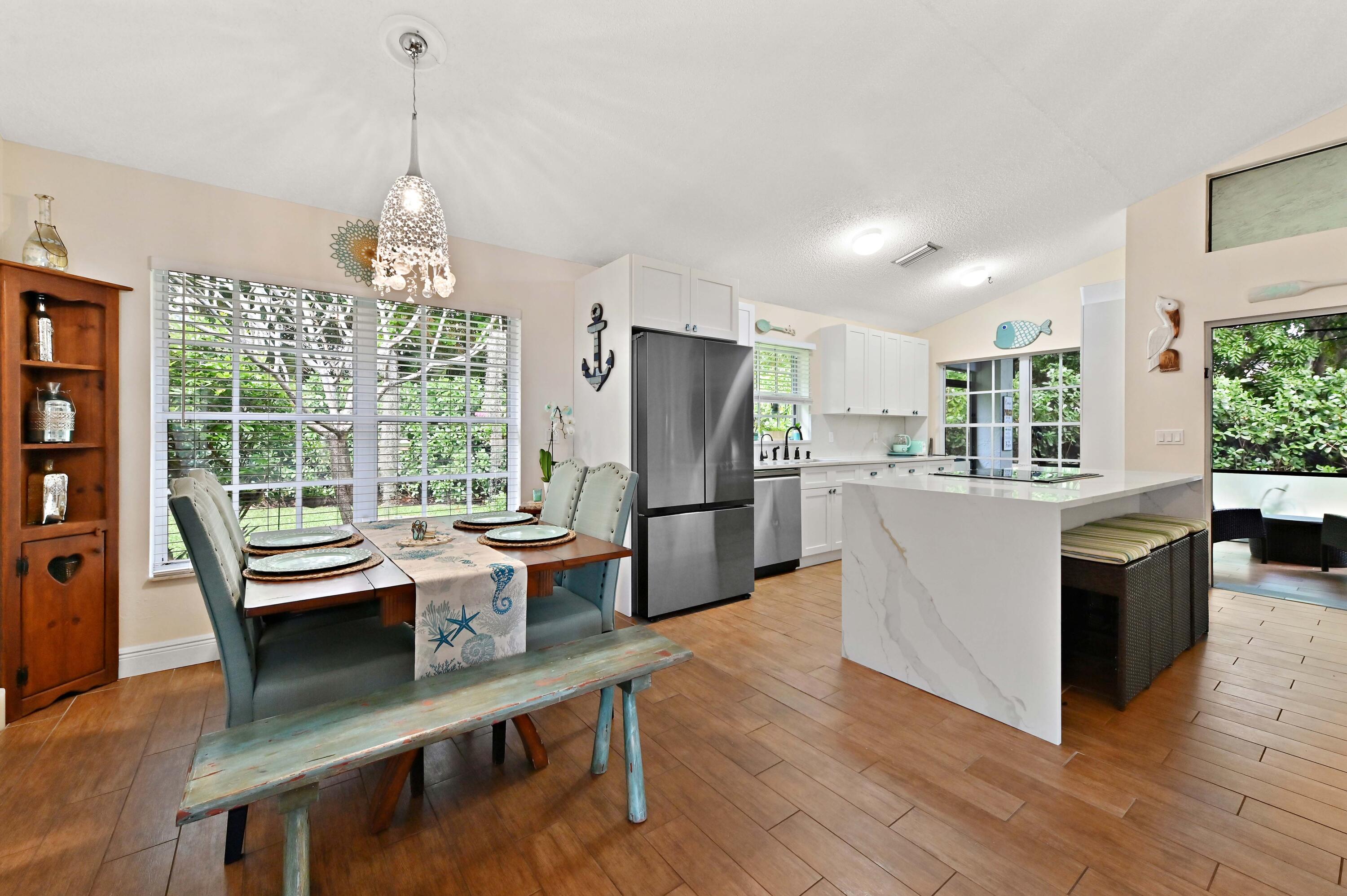 292 Sherwood Forest Drive