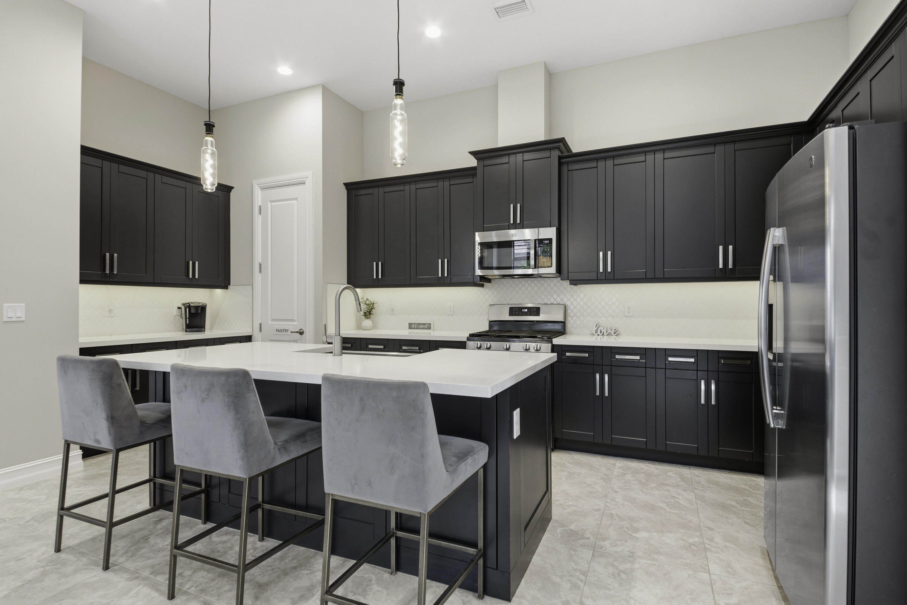 8644 Grand Prix Lane