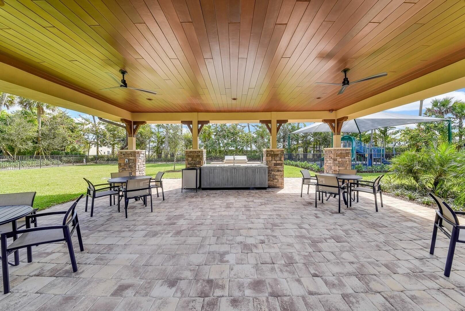 8644 Grand Prix Lane