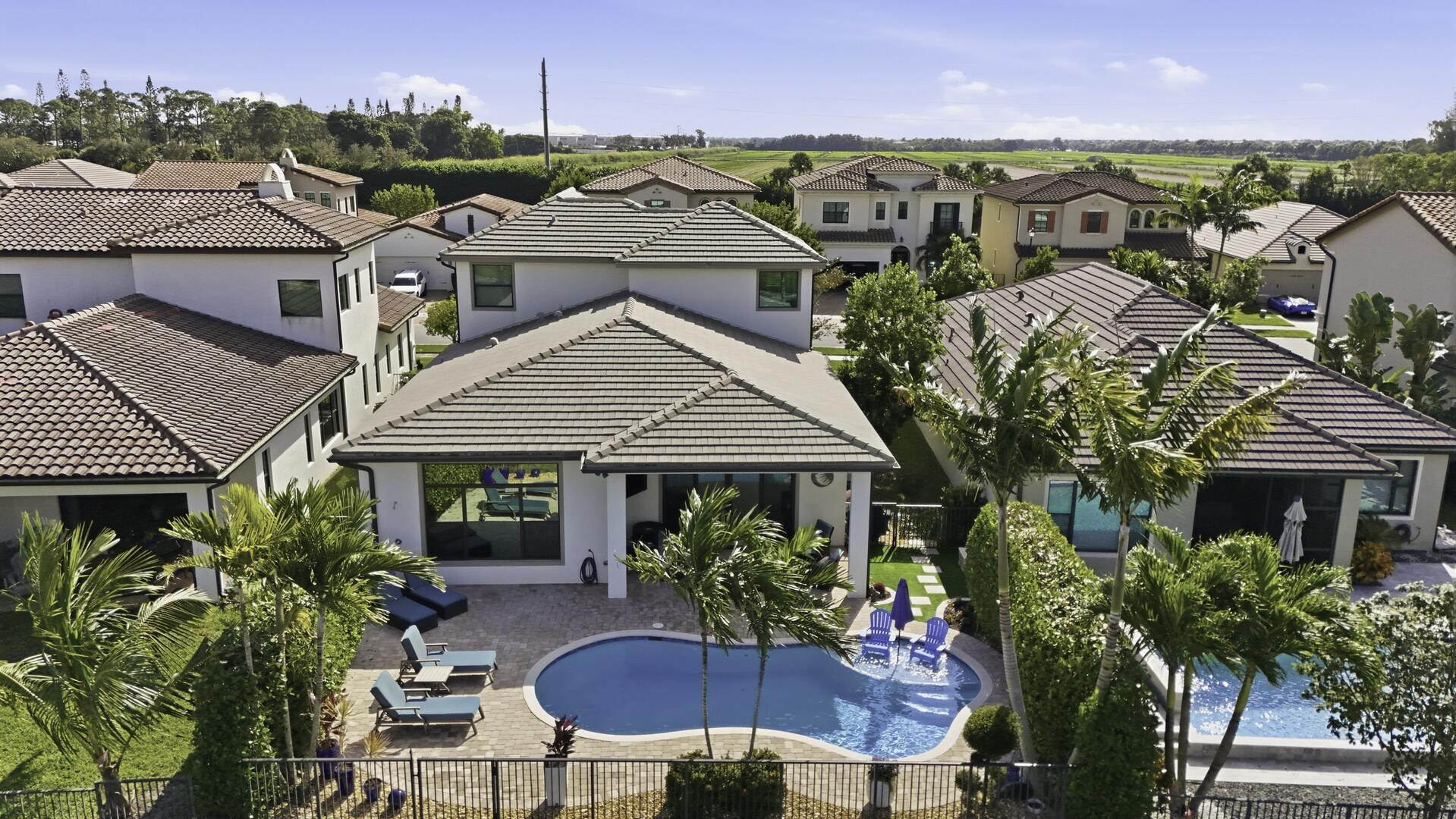 8644 Grand Prix Lane