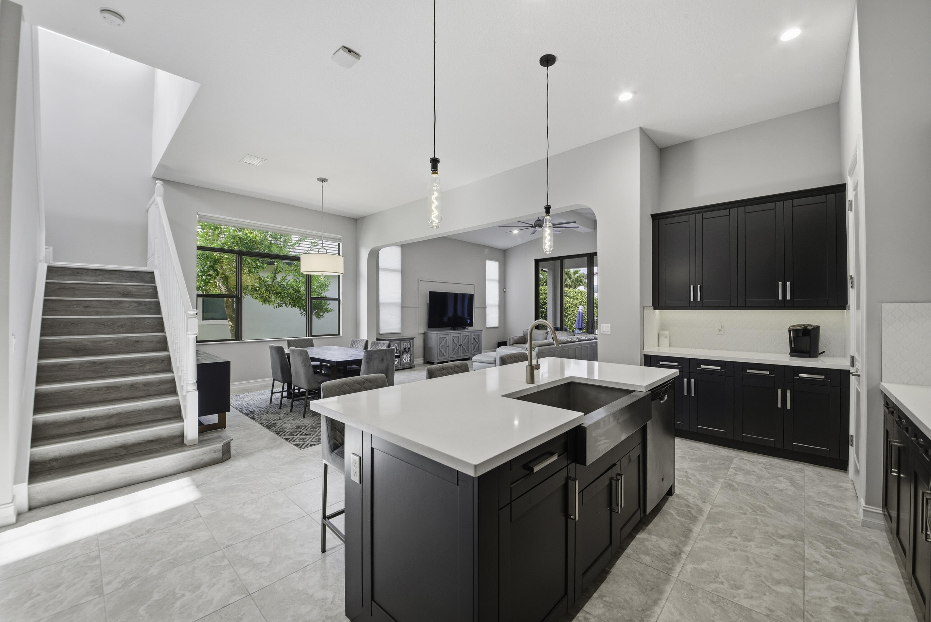 8644 Grand Prix Lane